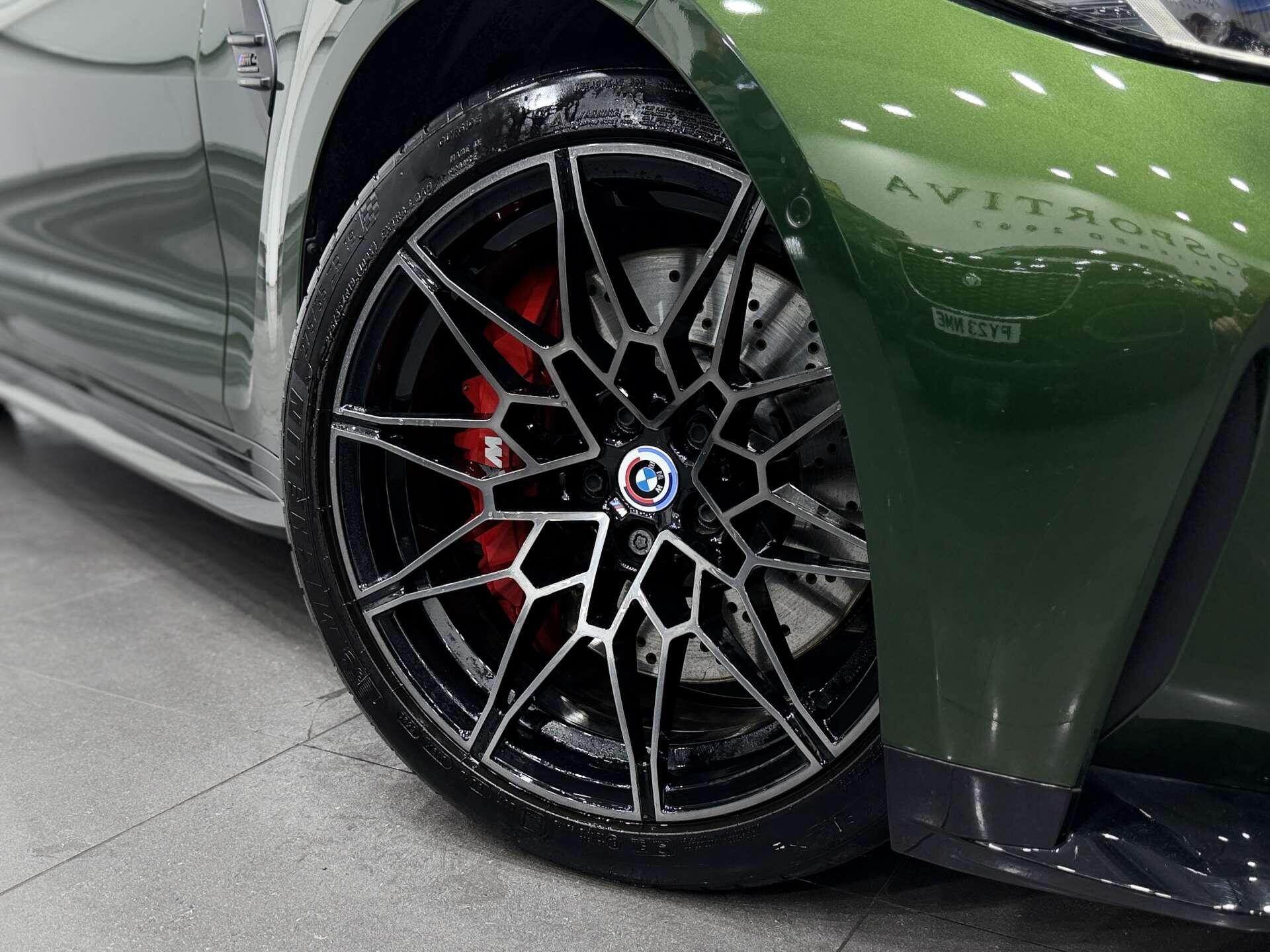 BMW M4 view 14