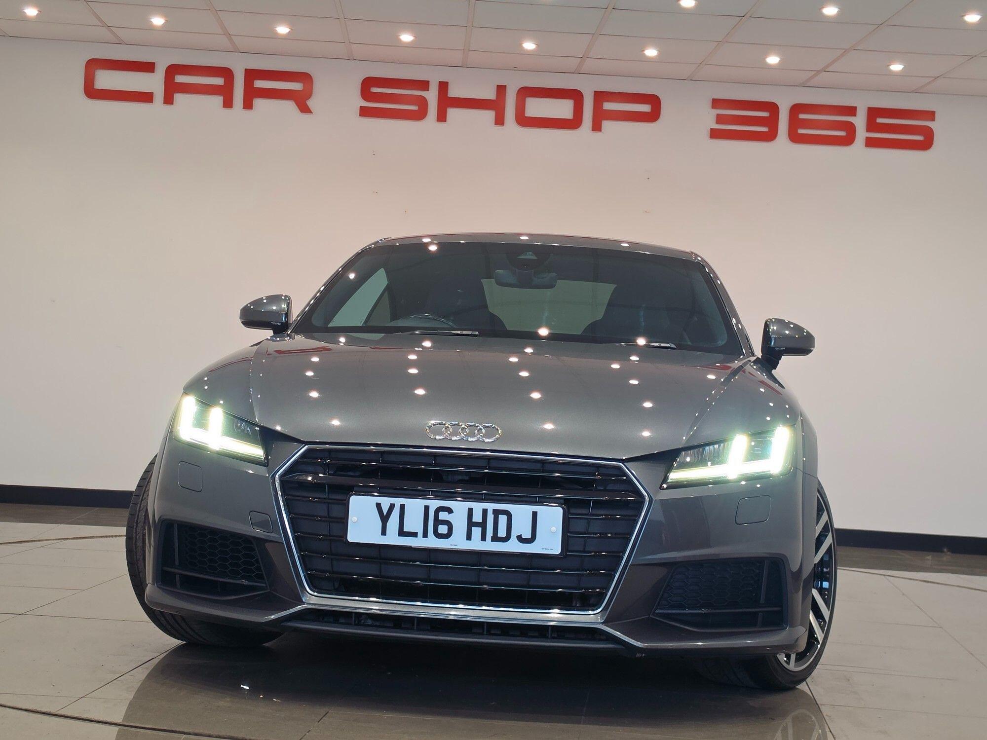 Audi TT view 76