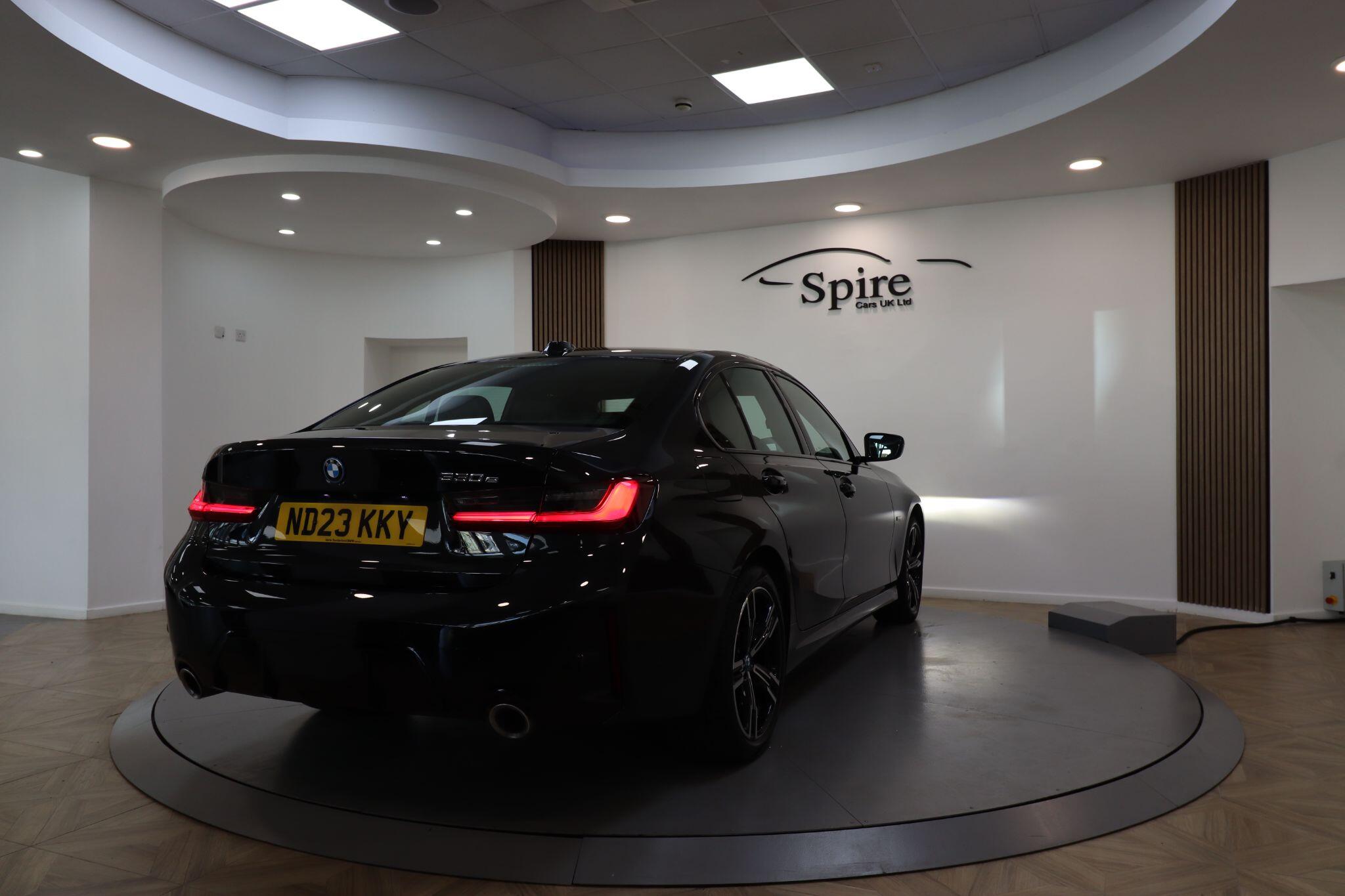 BMW 3 Series view 49