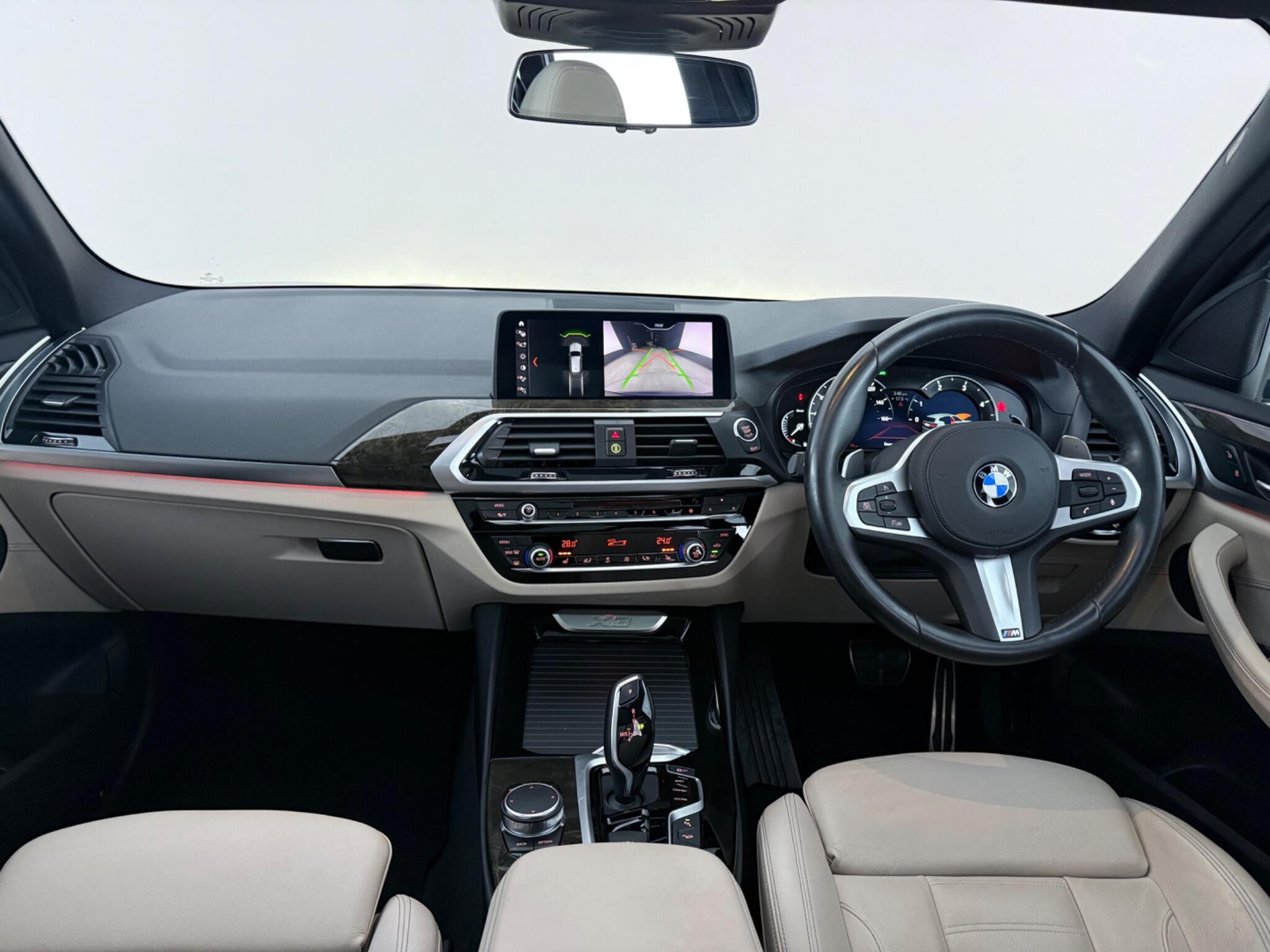 BMW X3 view 34