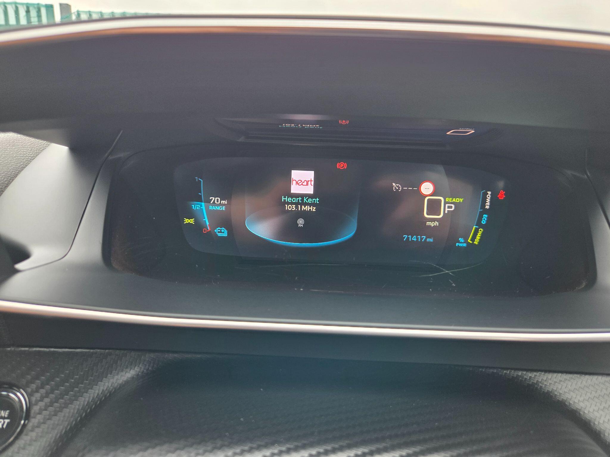 Peugeot e-2008 view 20