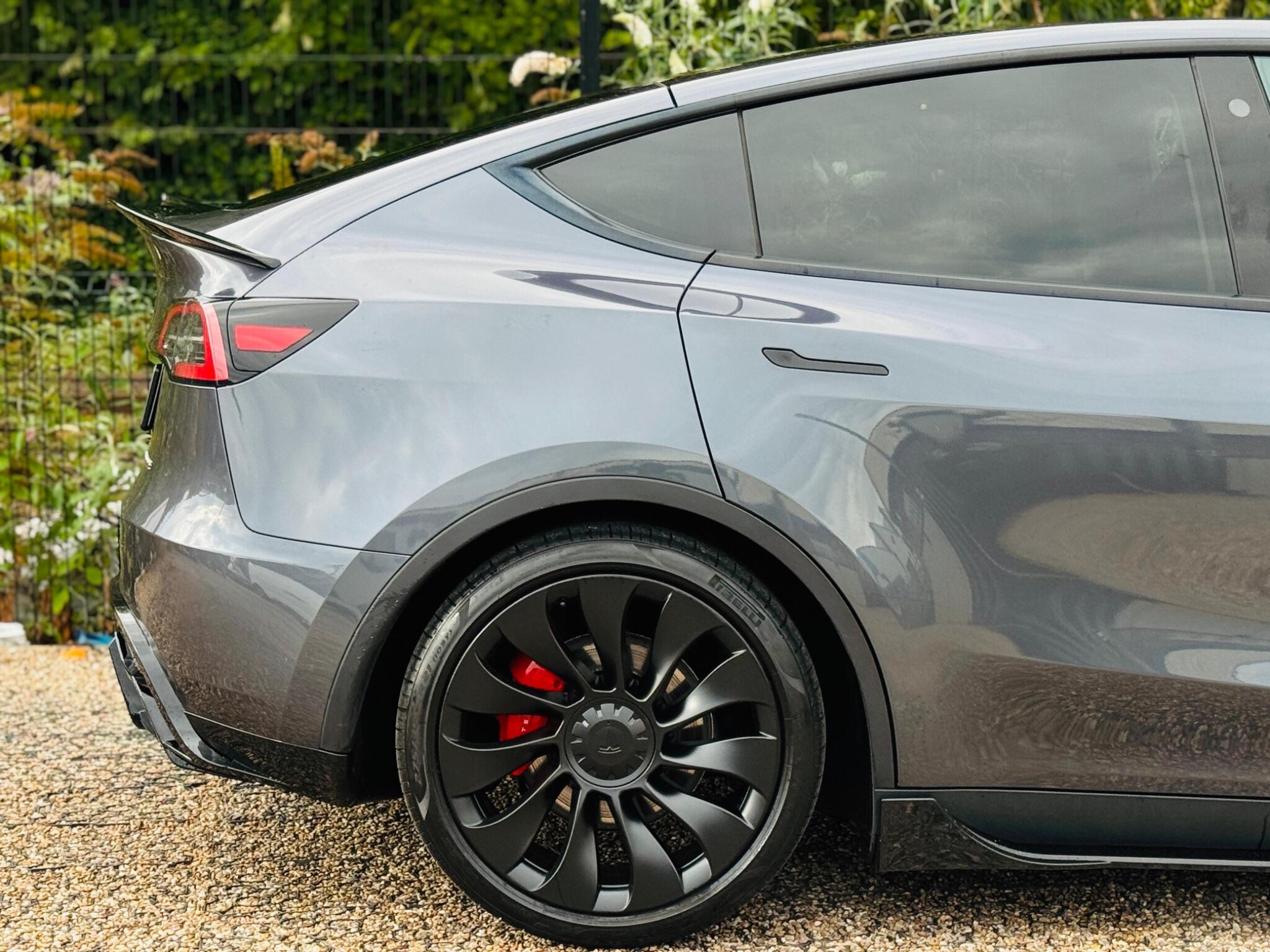 Tesla Model Y view 11