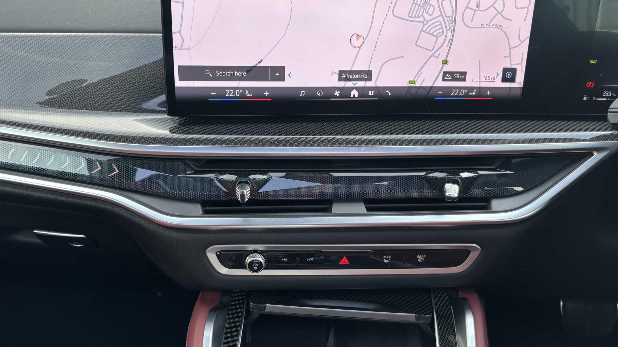 BMW X6 view 12
