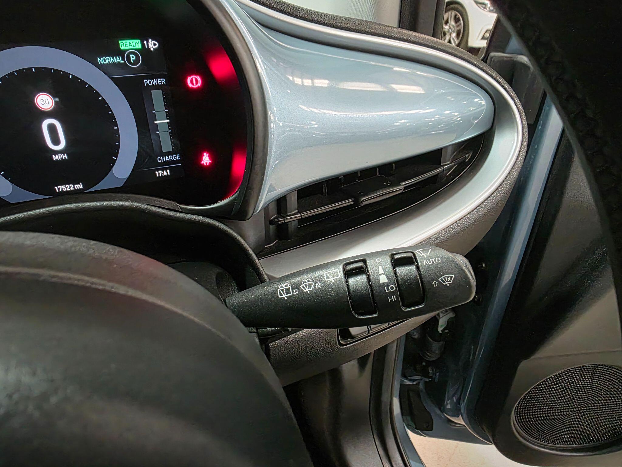 Fiat 500e view 18