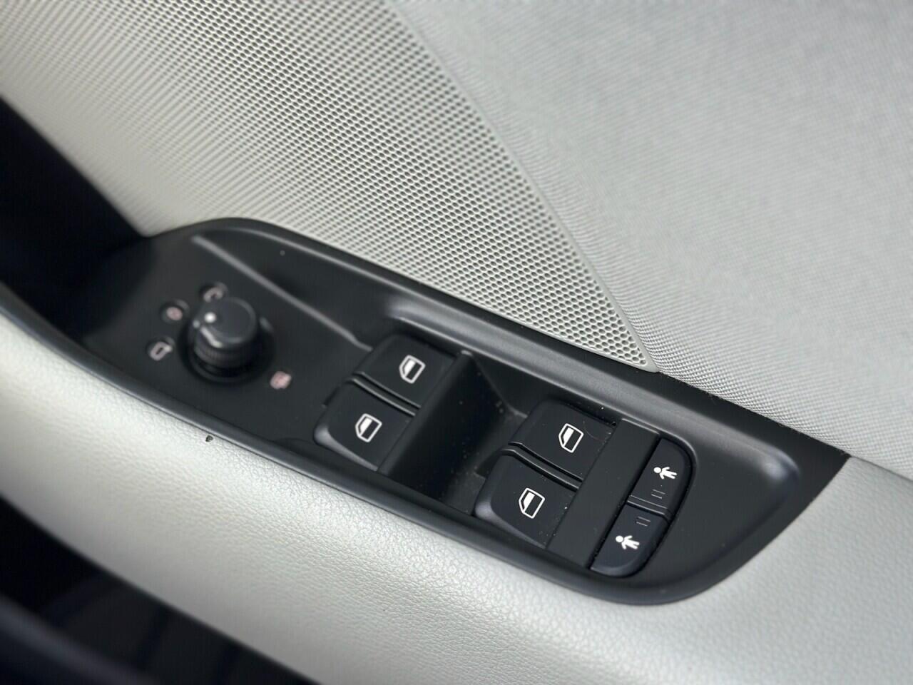 Audi A3 view 24