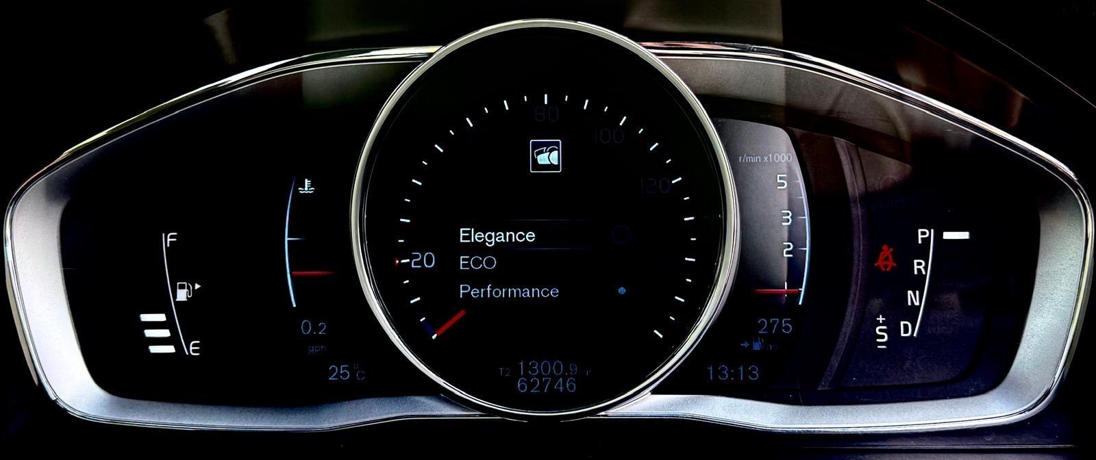 Volvo S80 view 60