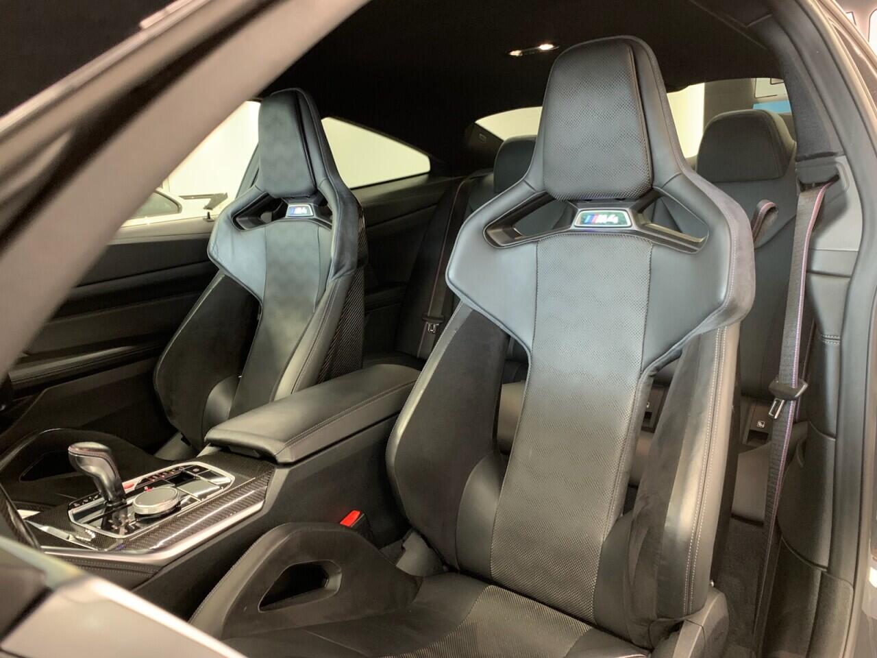 BMW M4 view 28