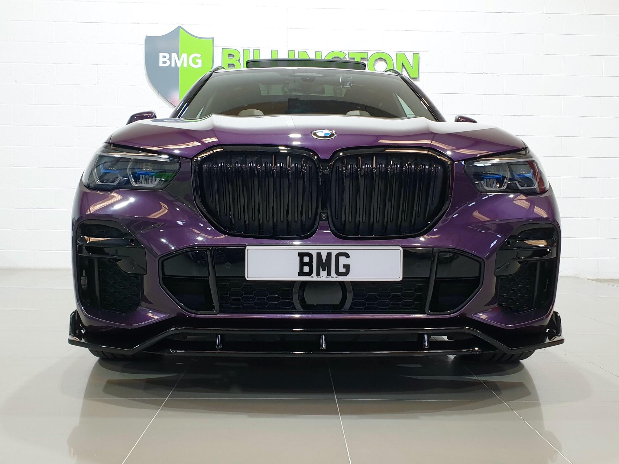 BMW X5 view 2
