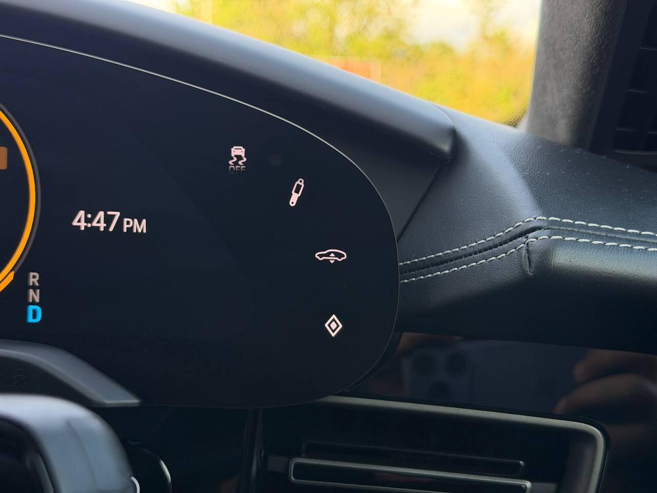 Porsche Taycan view 43
