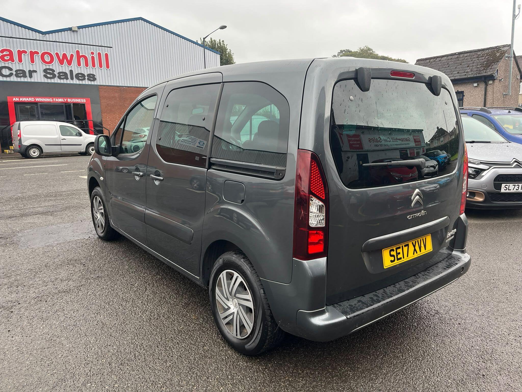 Citroen Berlingo view 5
