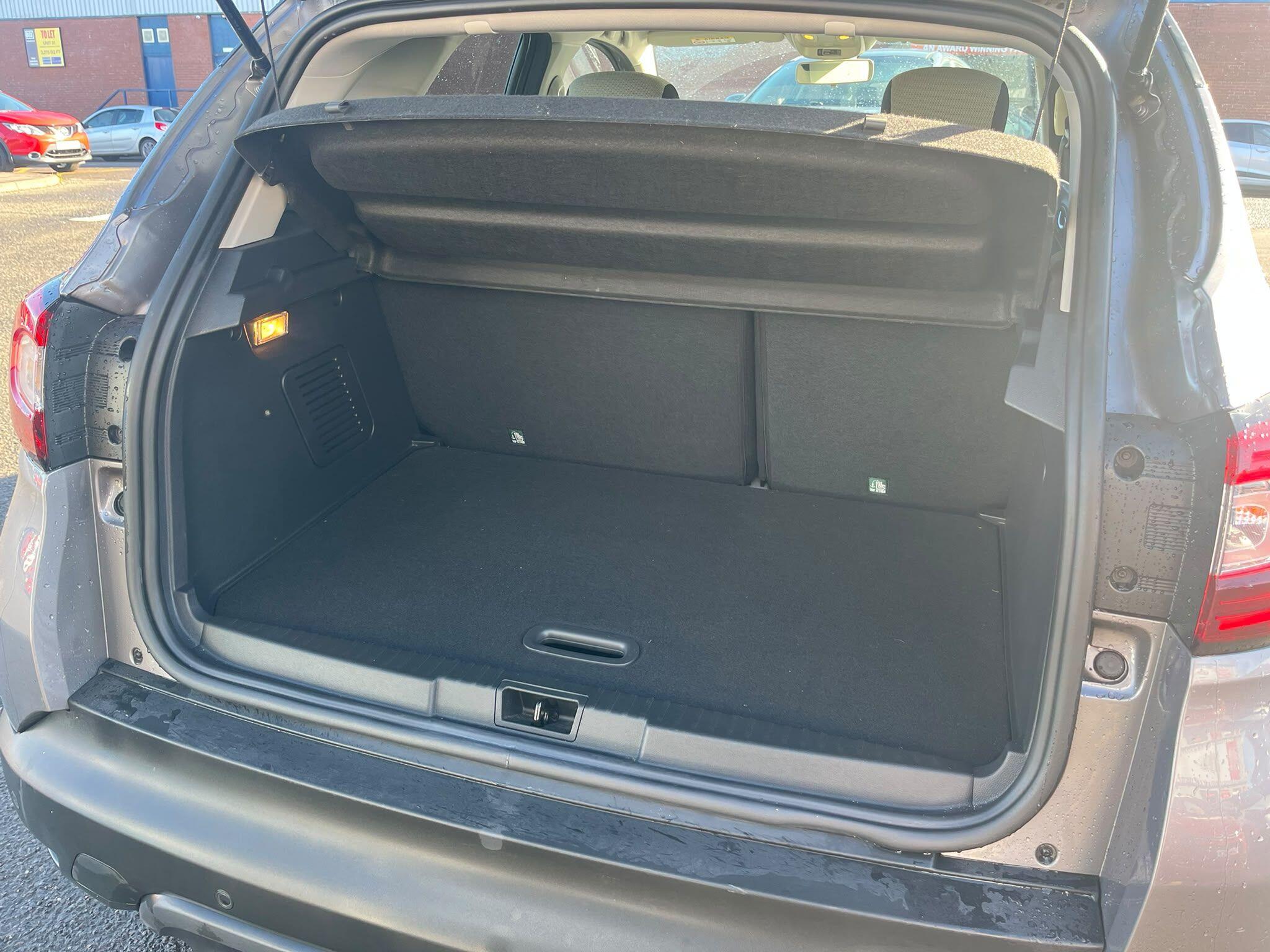 Renault Captur view 4