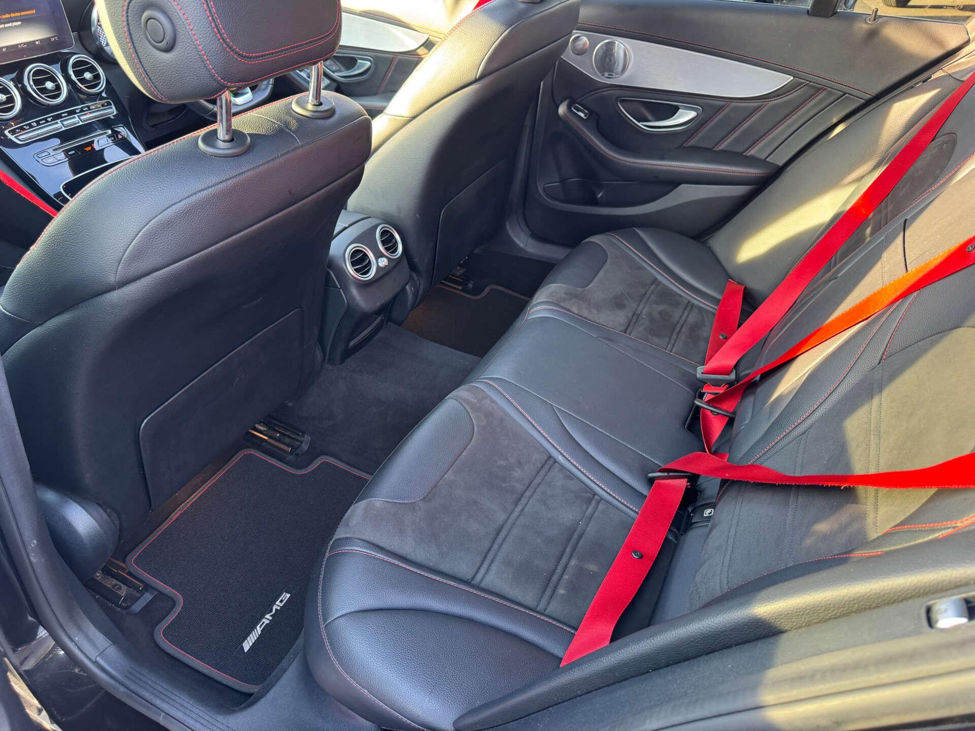 Mercedes-Benz C-Class view 17
