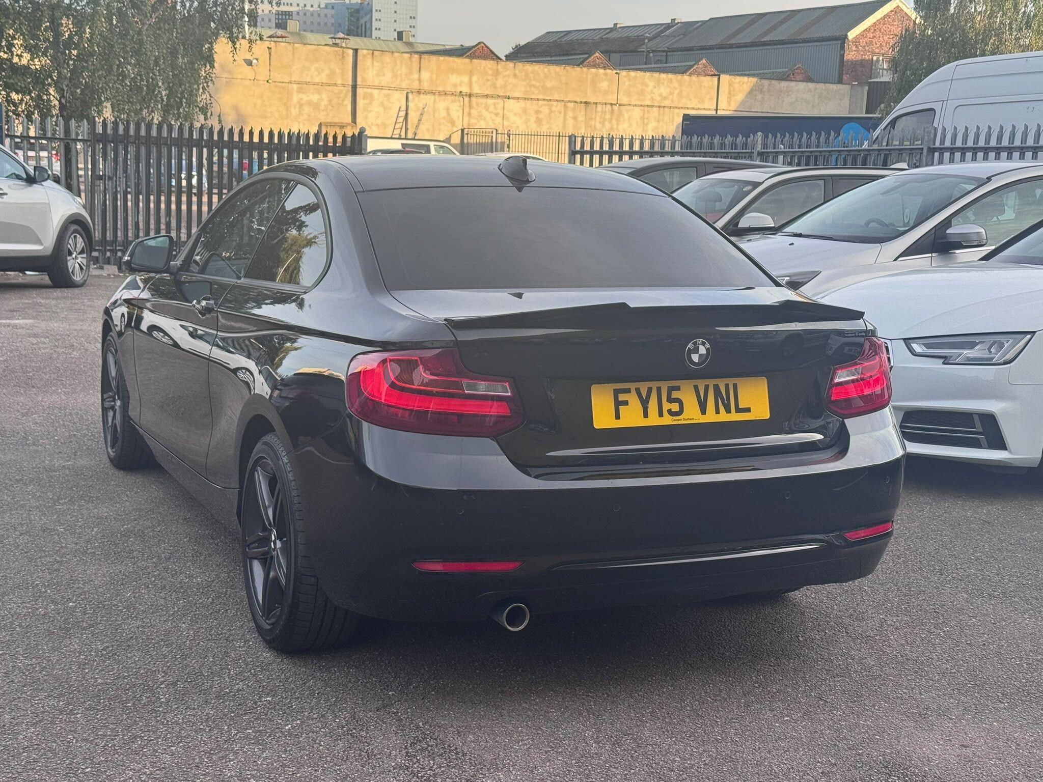 BMW 2 Series view 4