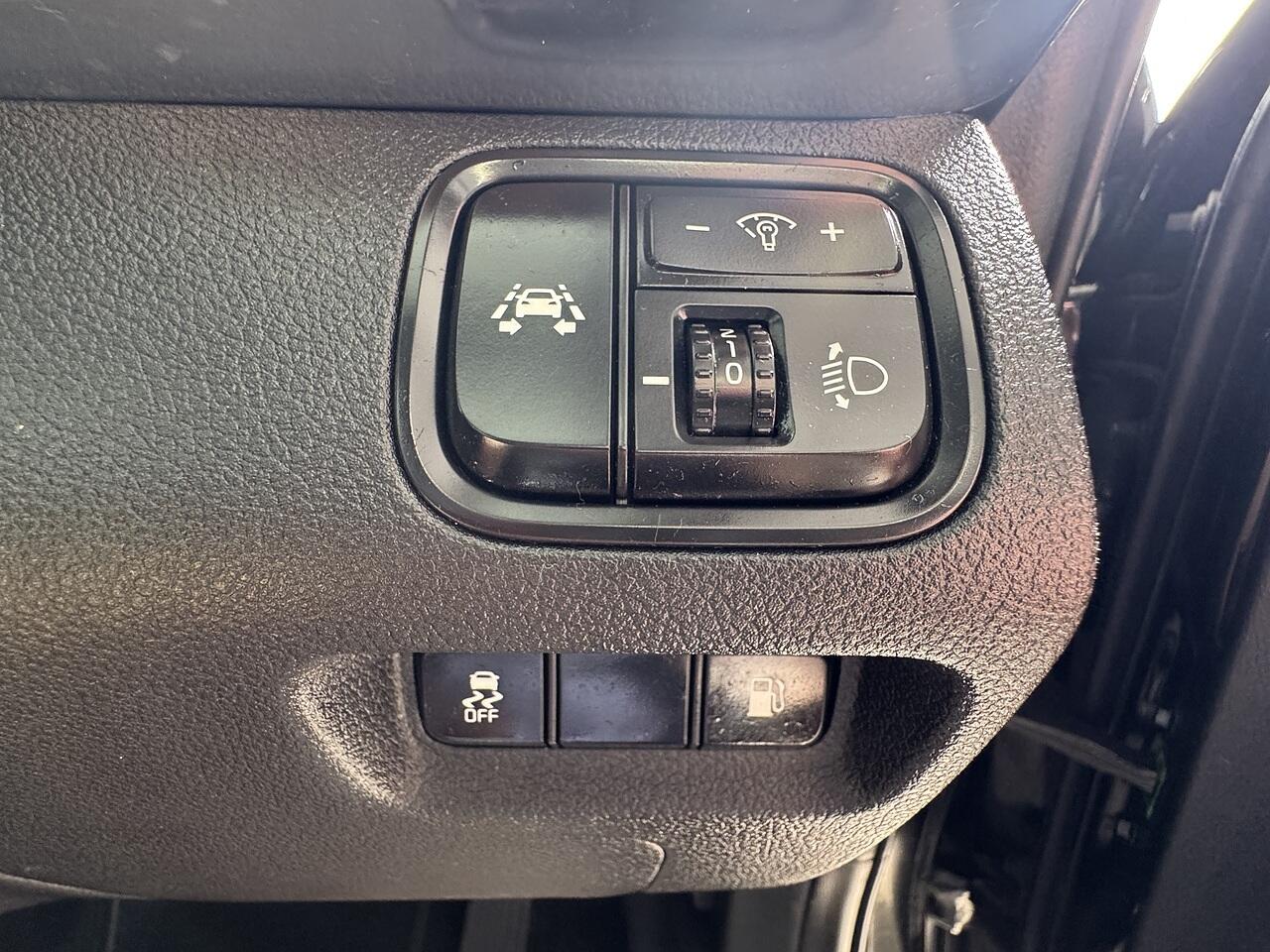 Kia Optima view 24