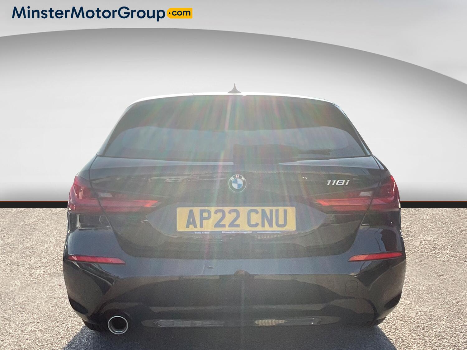 BMW 1 Series view 3