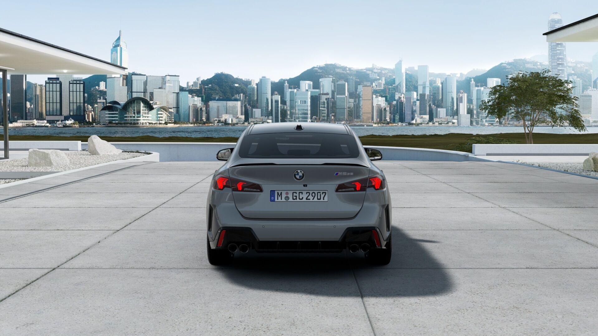 BMW 2 Series view 5