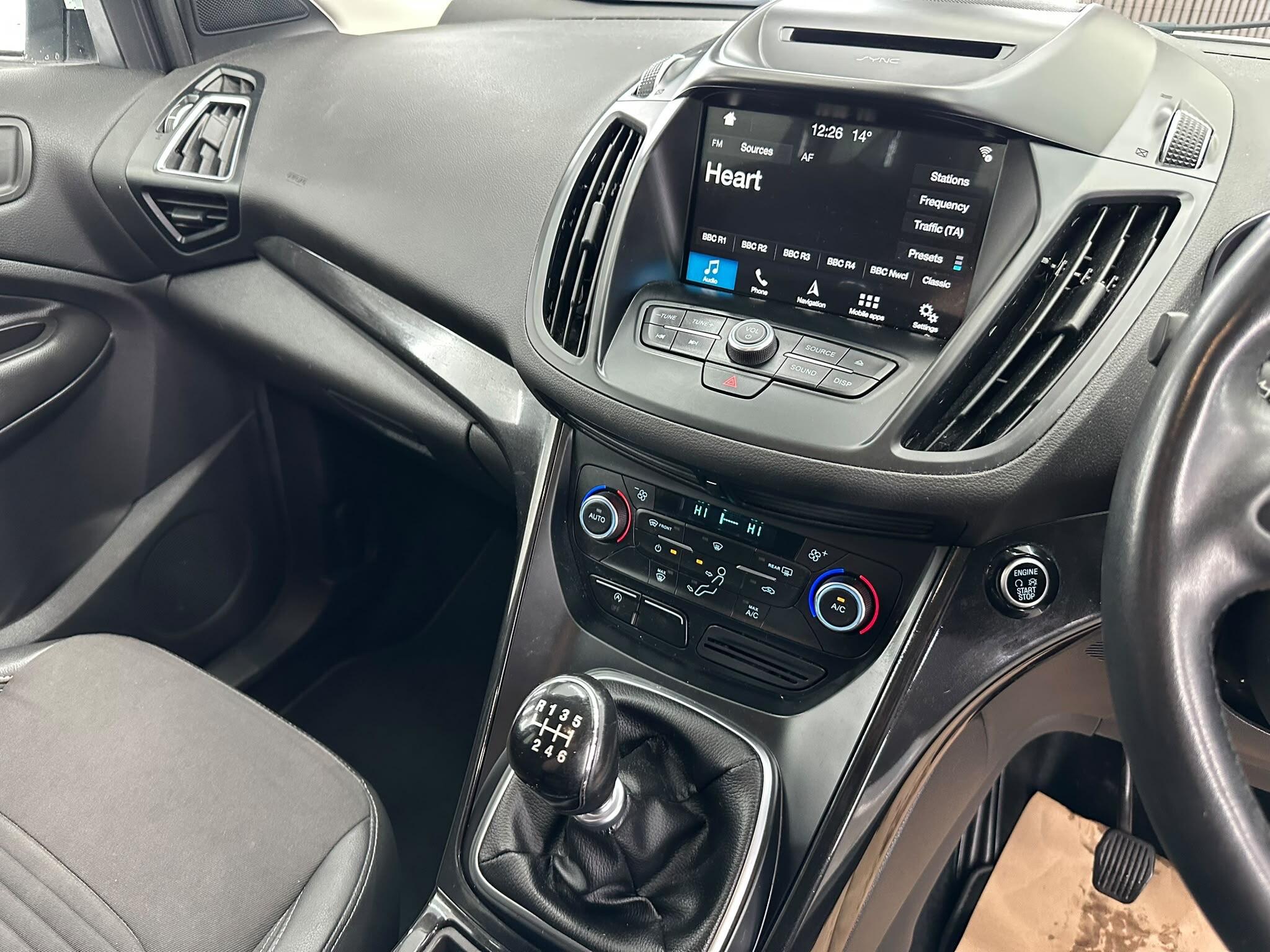 Ford Kuga view 44