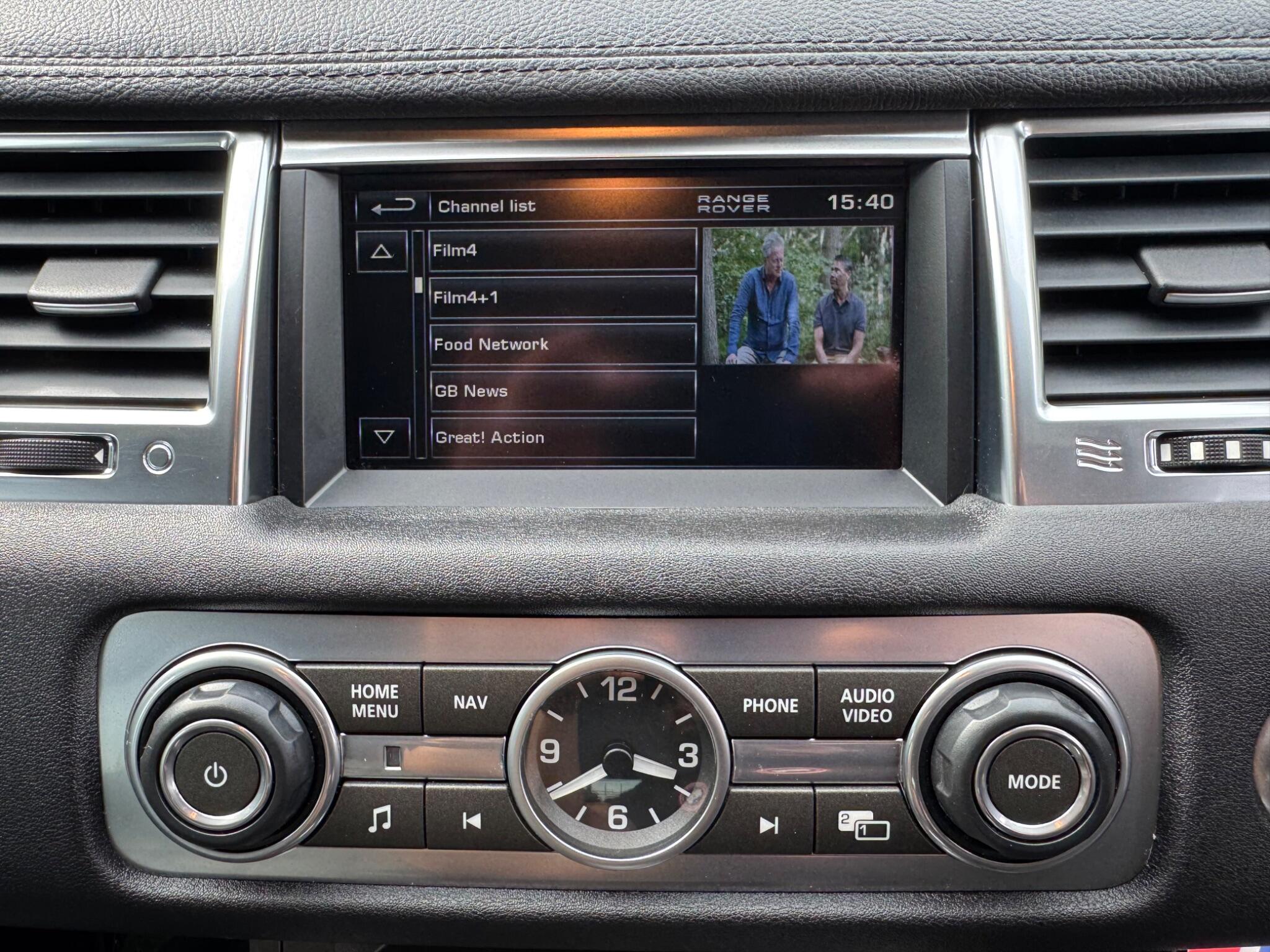 Land Rover Range Rover Sport view 29