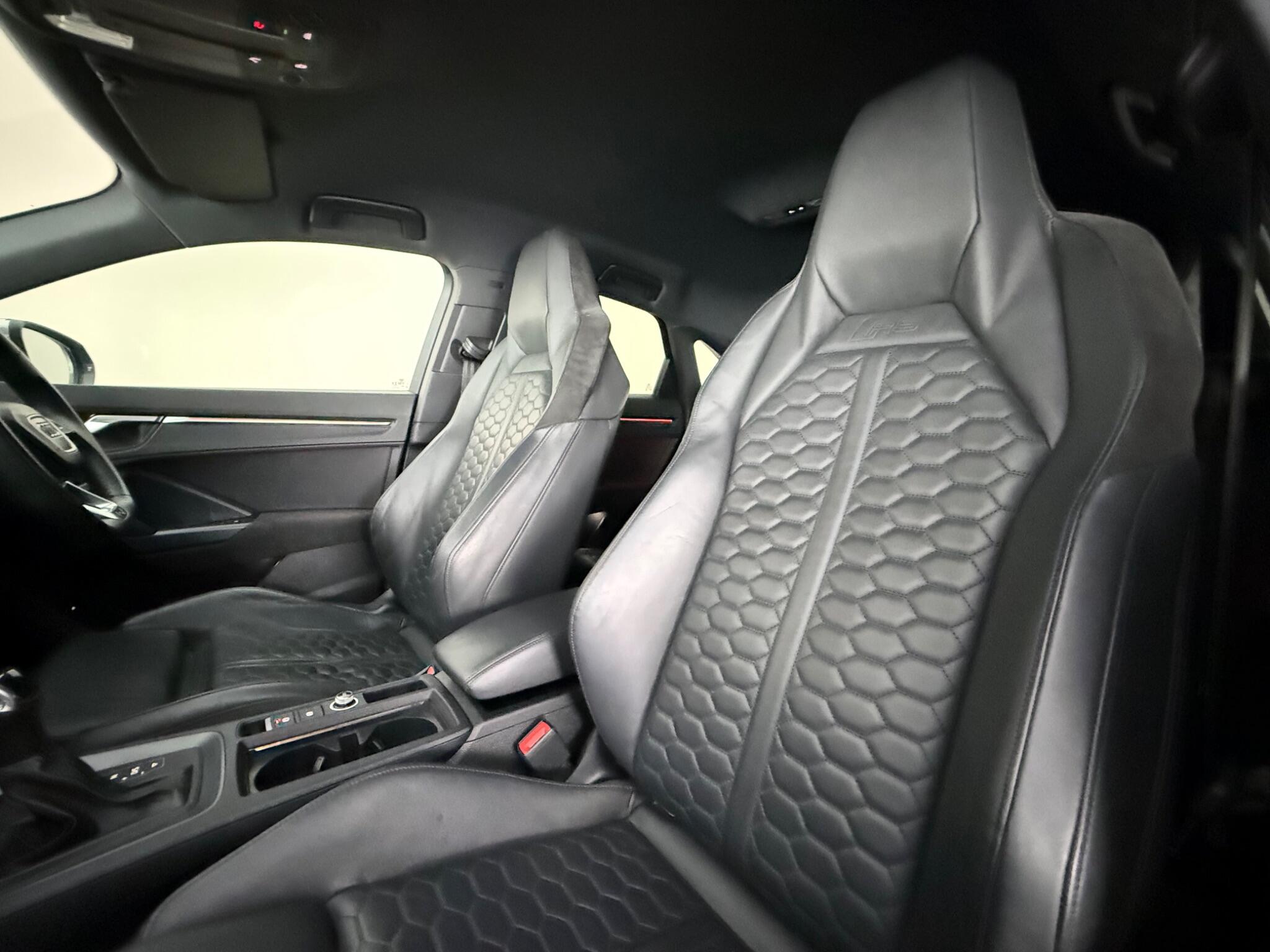 Audi RS Q3 view 46