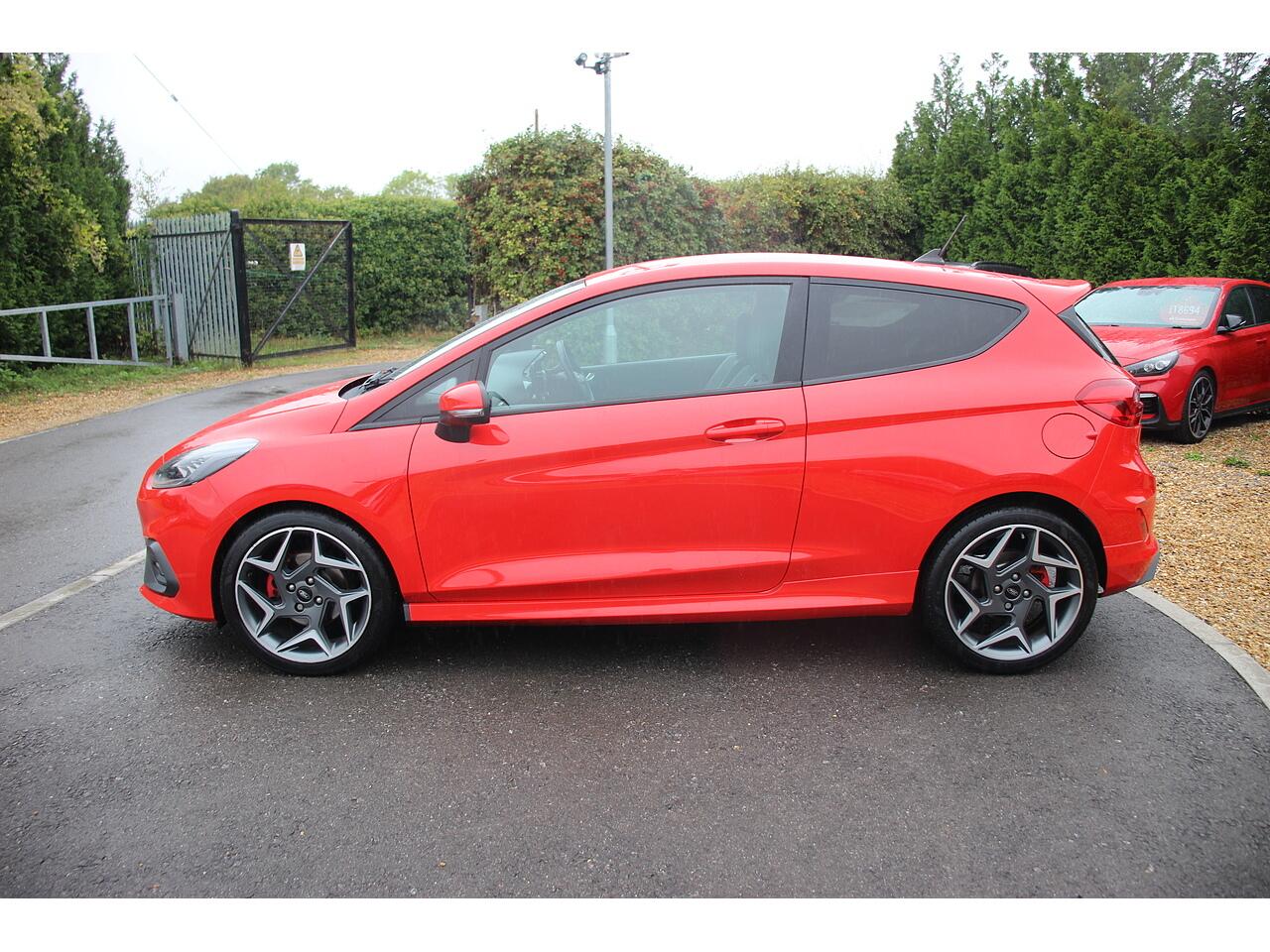 Ford Fiesta view 8