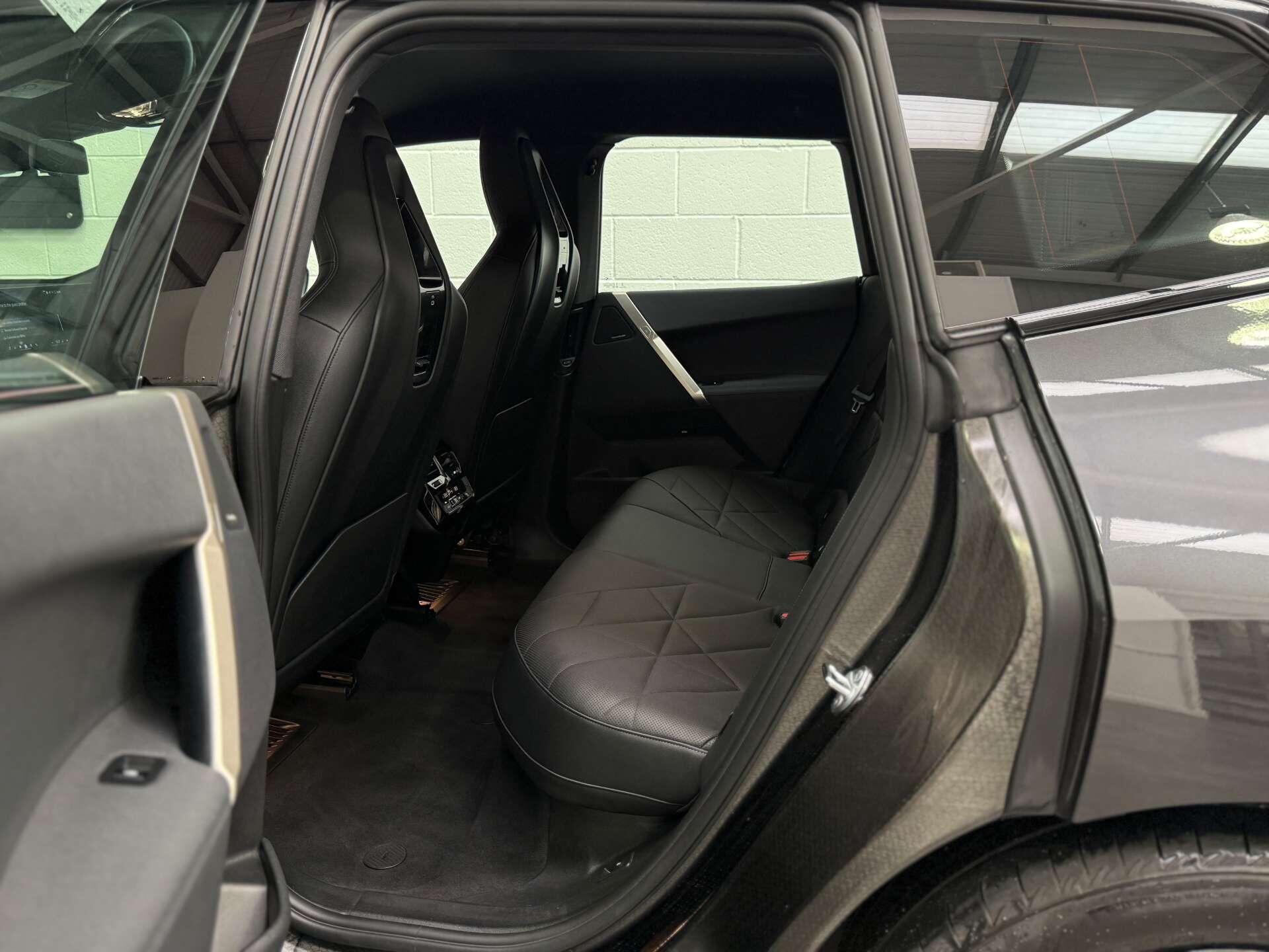 BMW Ix view 18