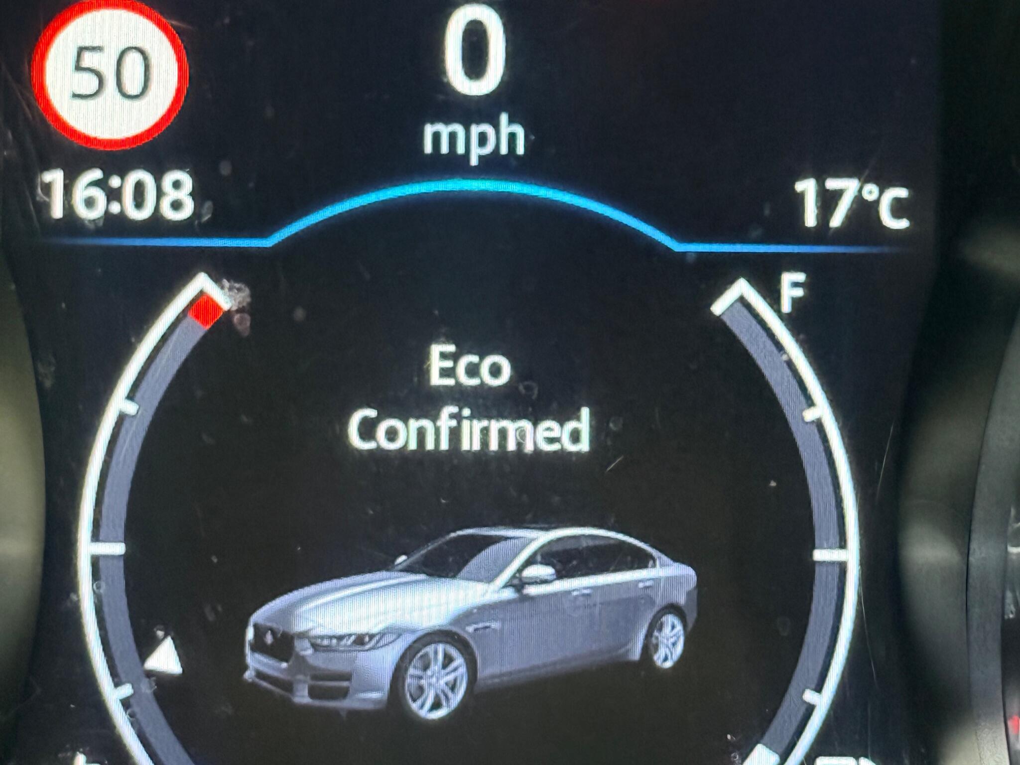 Jaguar Xe view 31