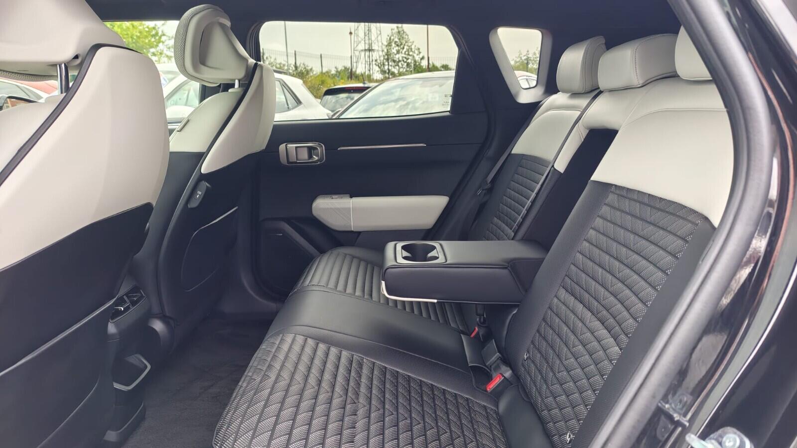 Kia Kia EV4 view 25