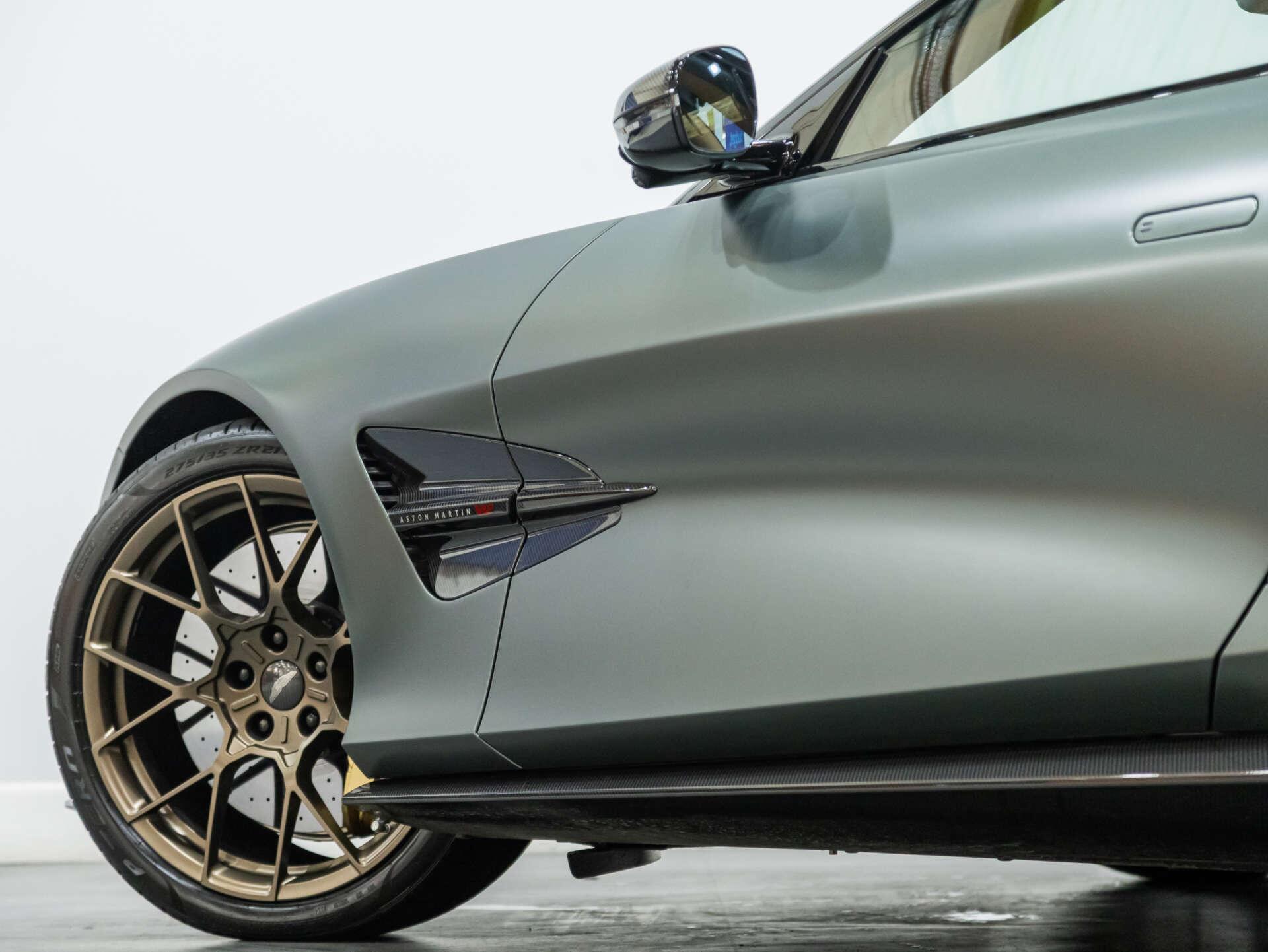 Aston Martin Vanquish view 29