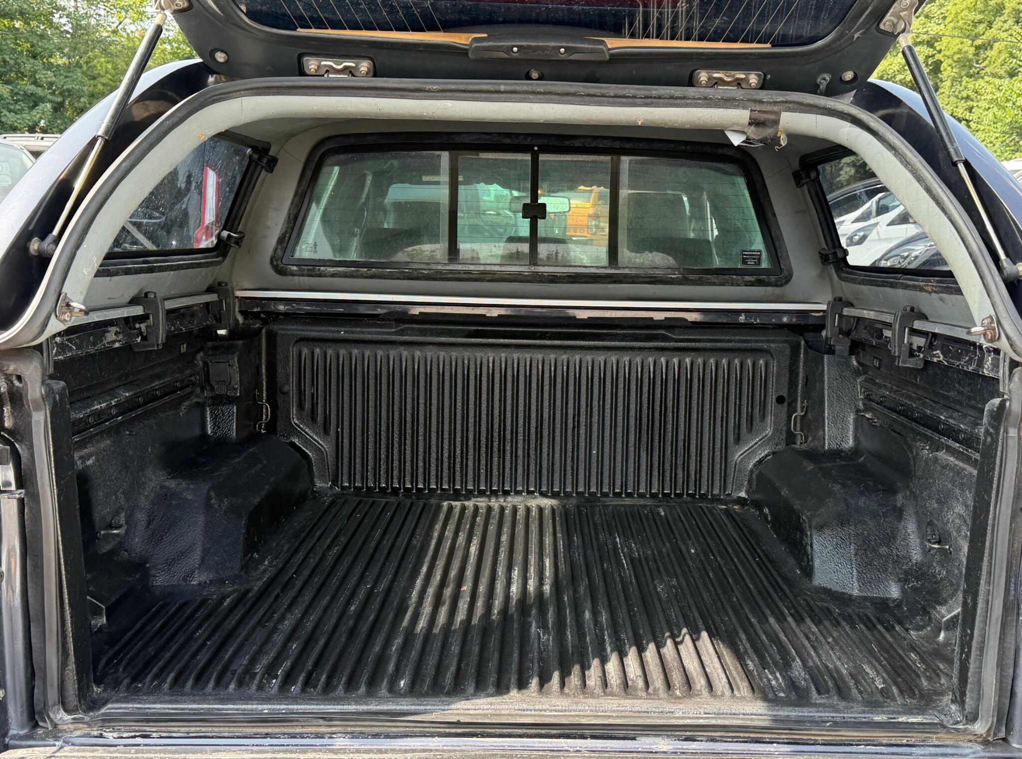Ford Ranger view 42