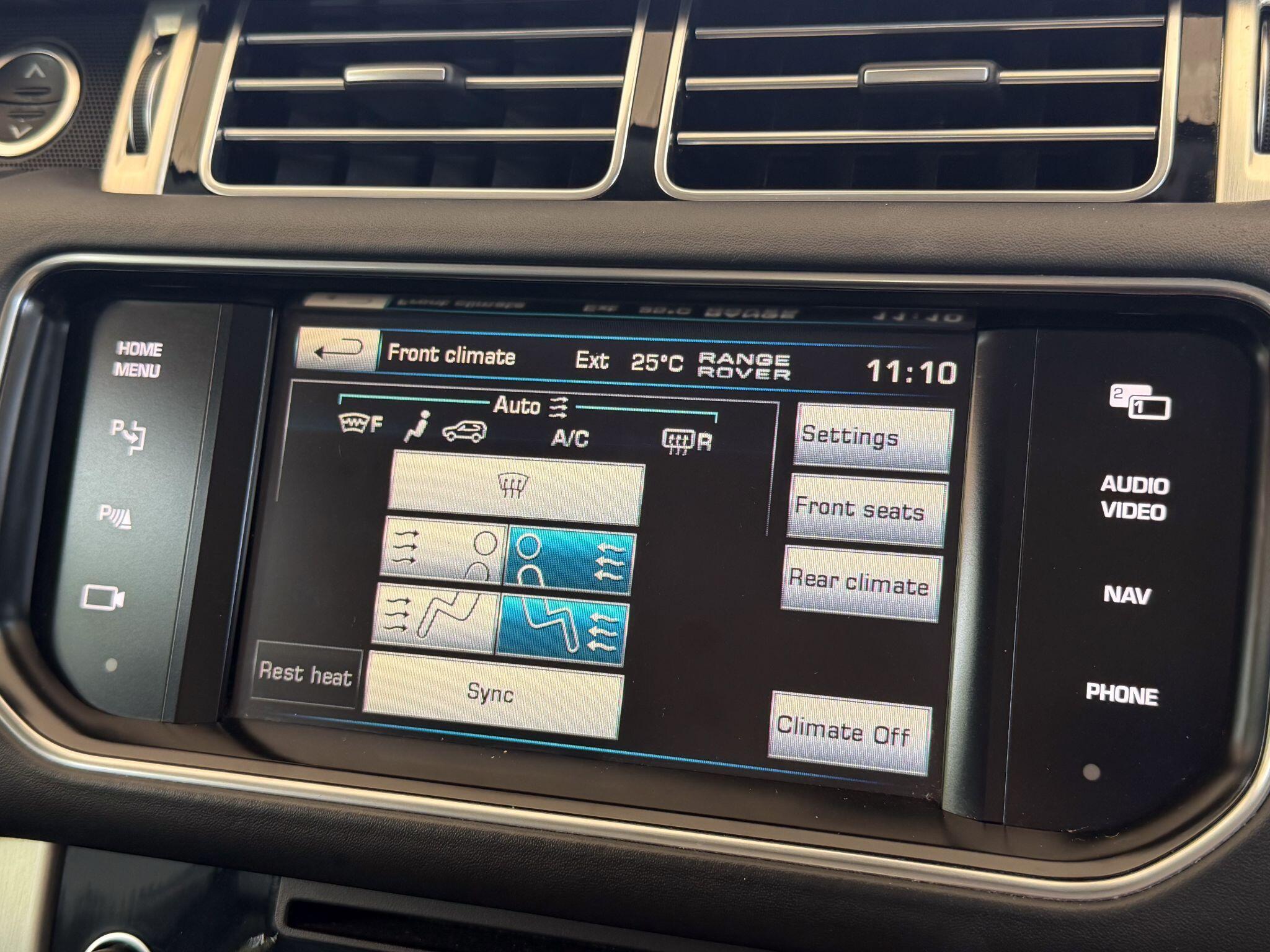 Land Rover Range Rover view 30