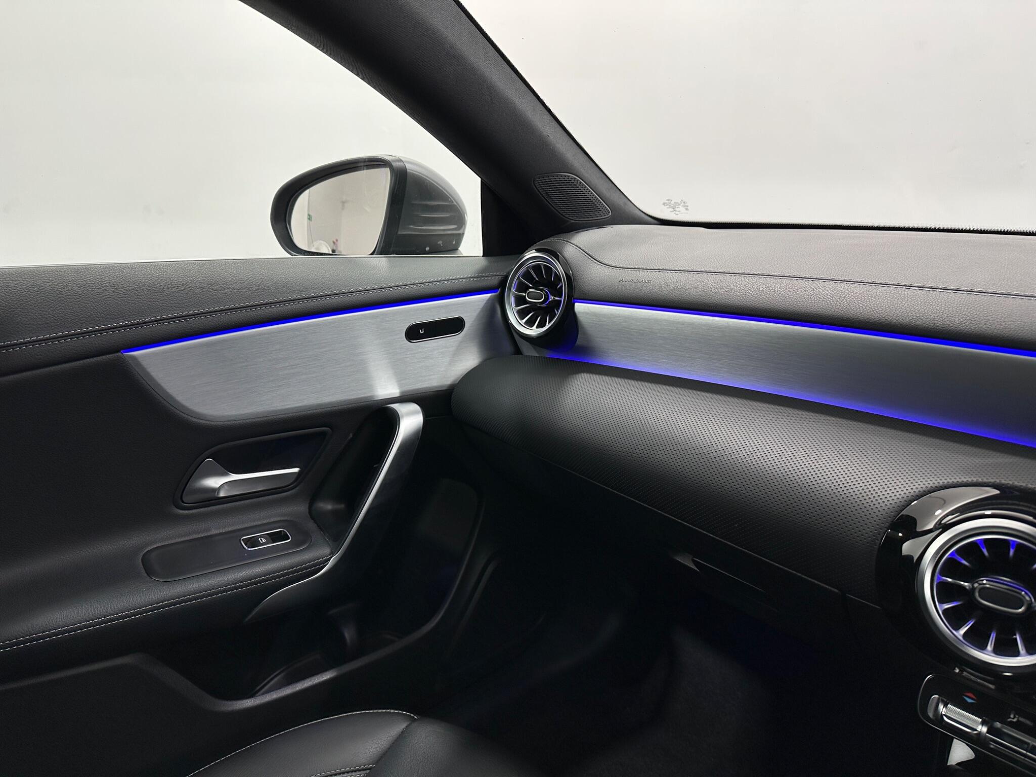 Mercedes-Benz CLA view 29