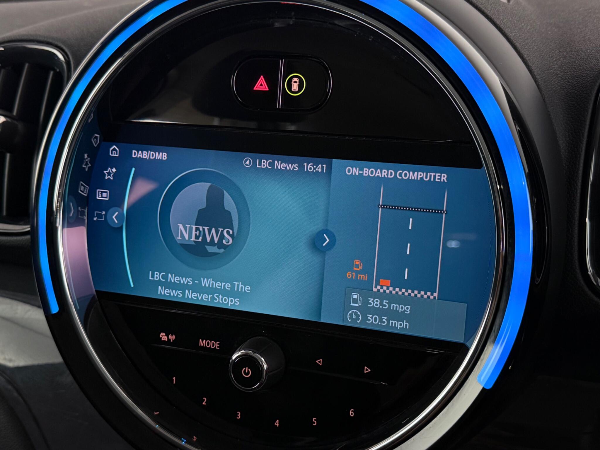 Mini Countryman view 27