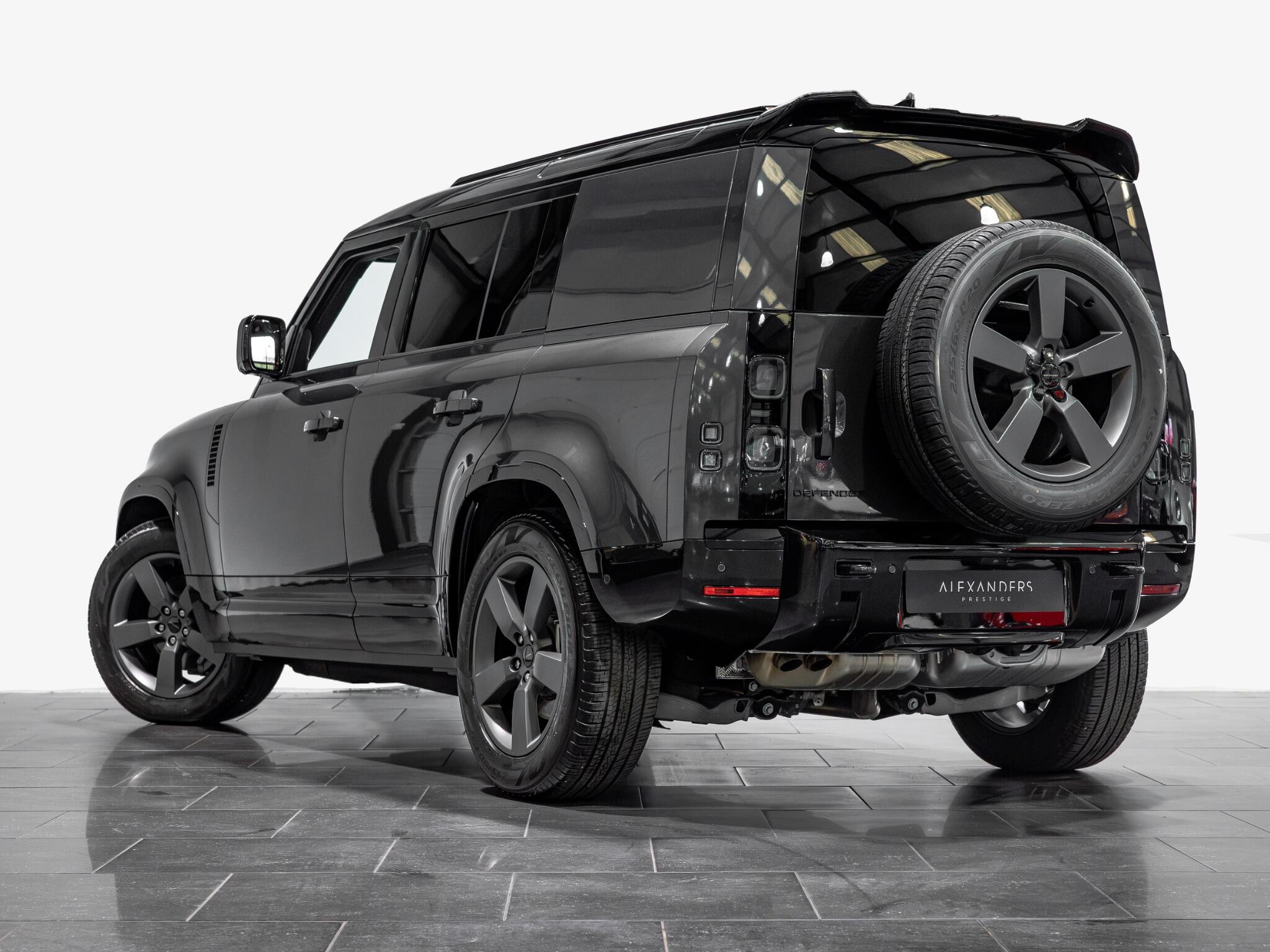 Land Rover Defender view 8