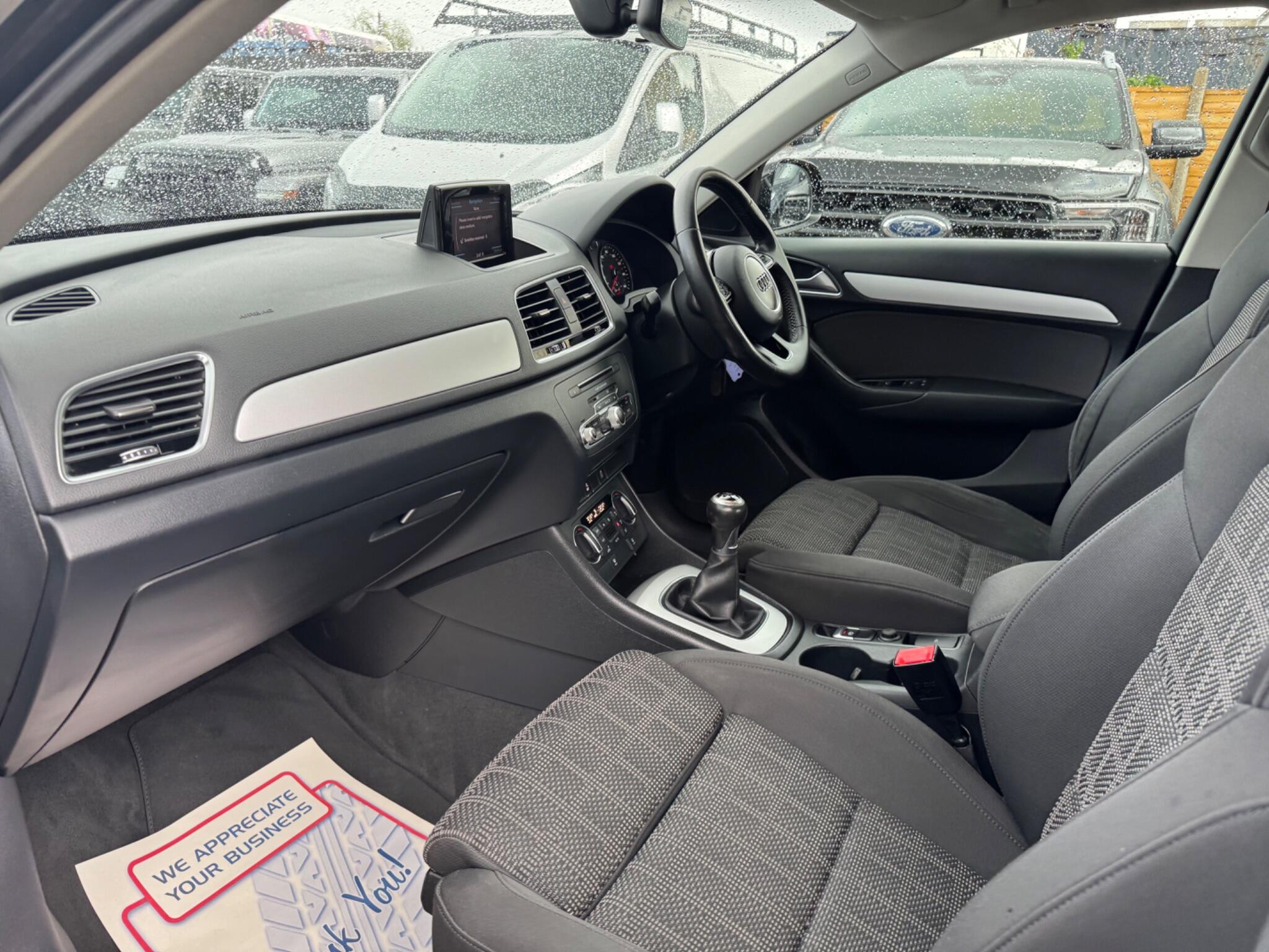 Audi Q3 view 55