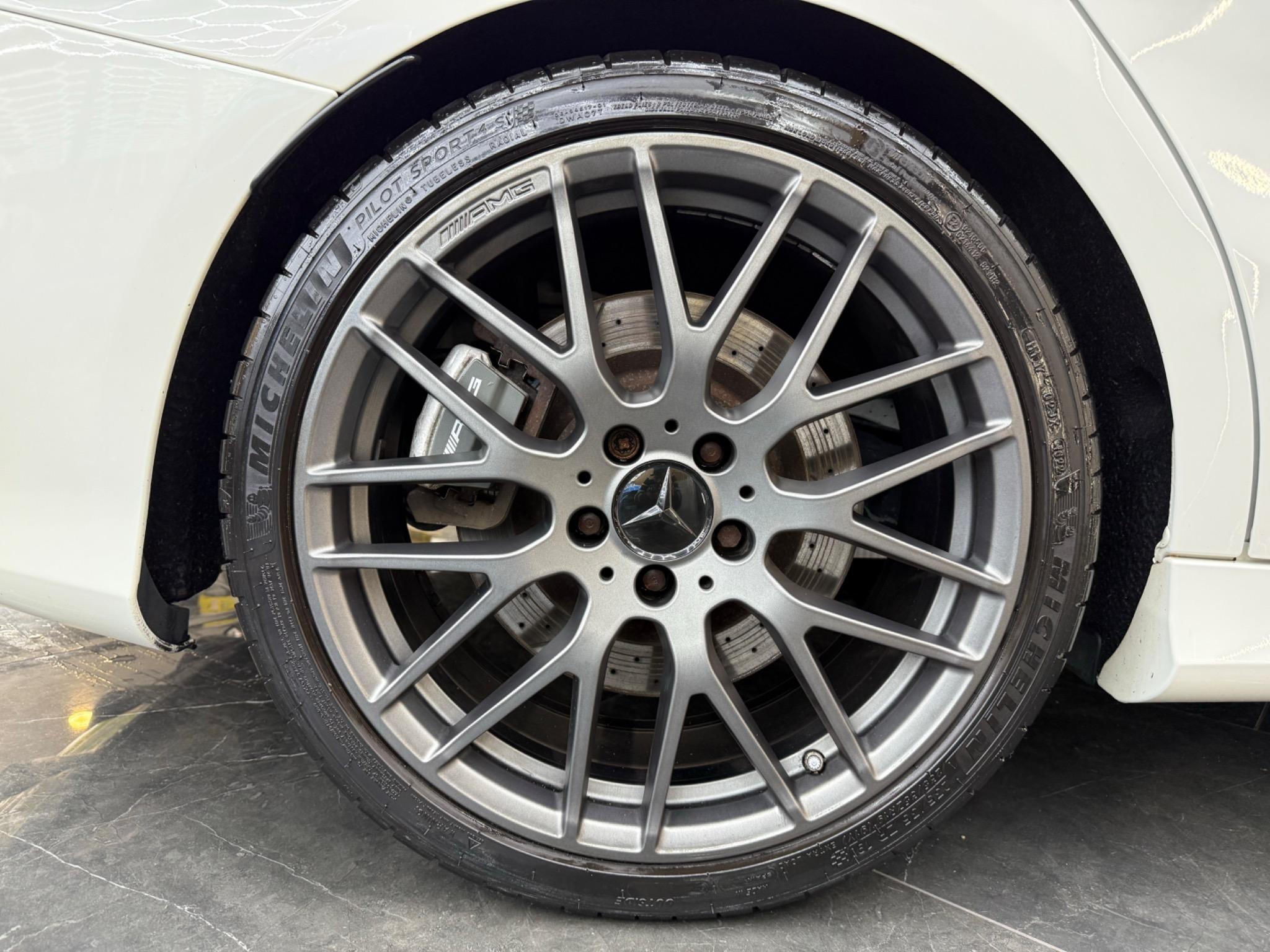 Mercedes-Benz Cla view 33