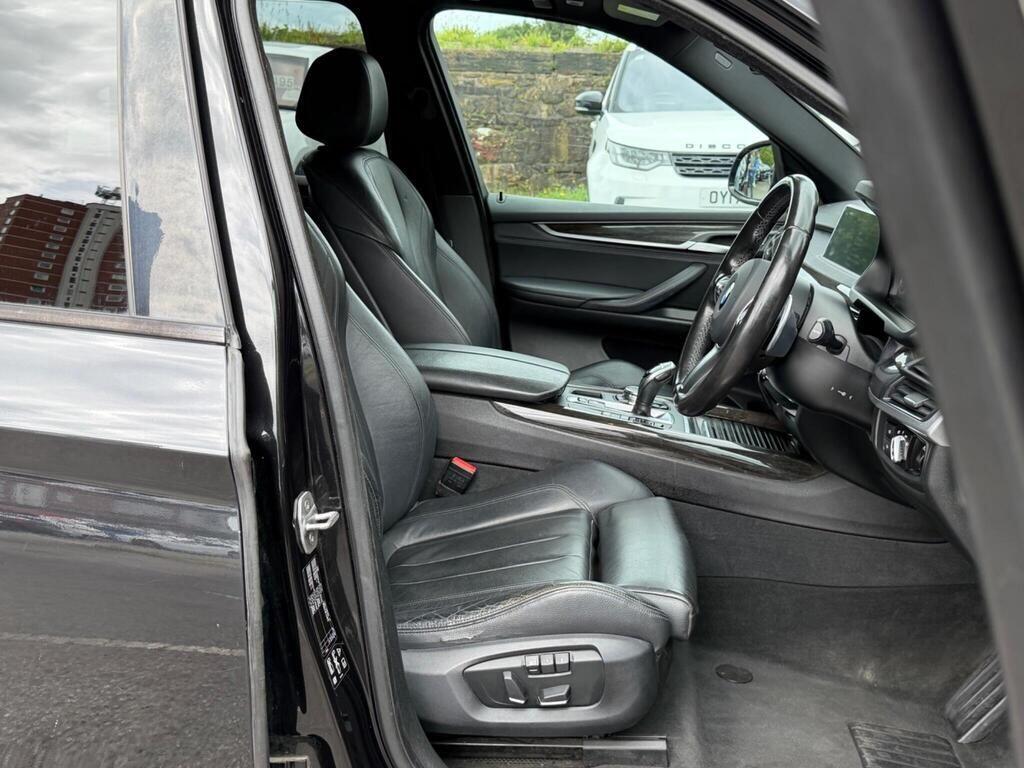 BMW X5 view 14