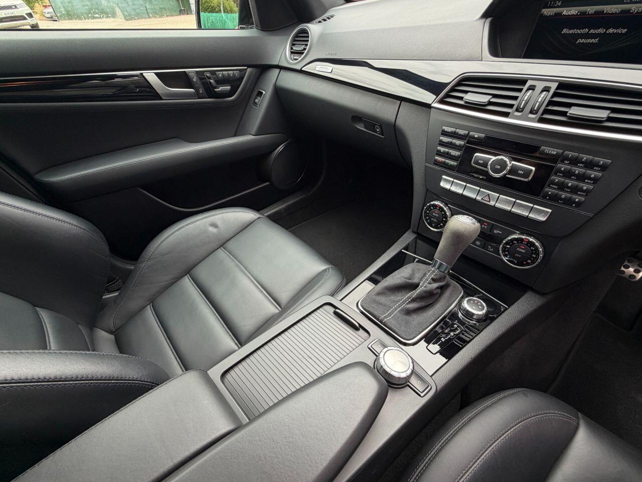 Mercedes-Benz C Class view 53