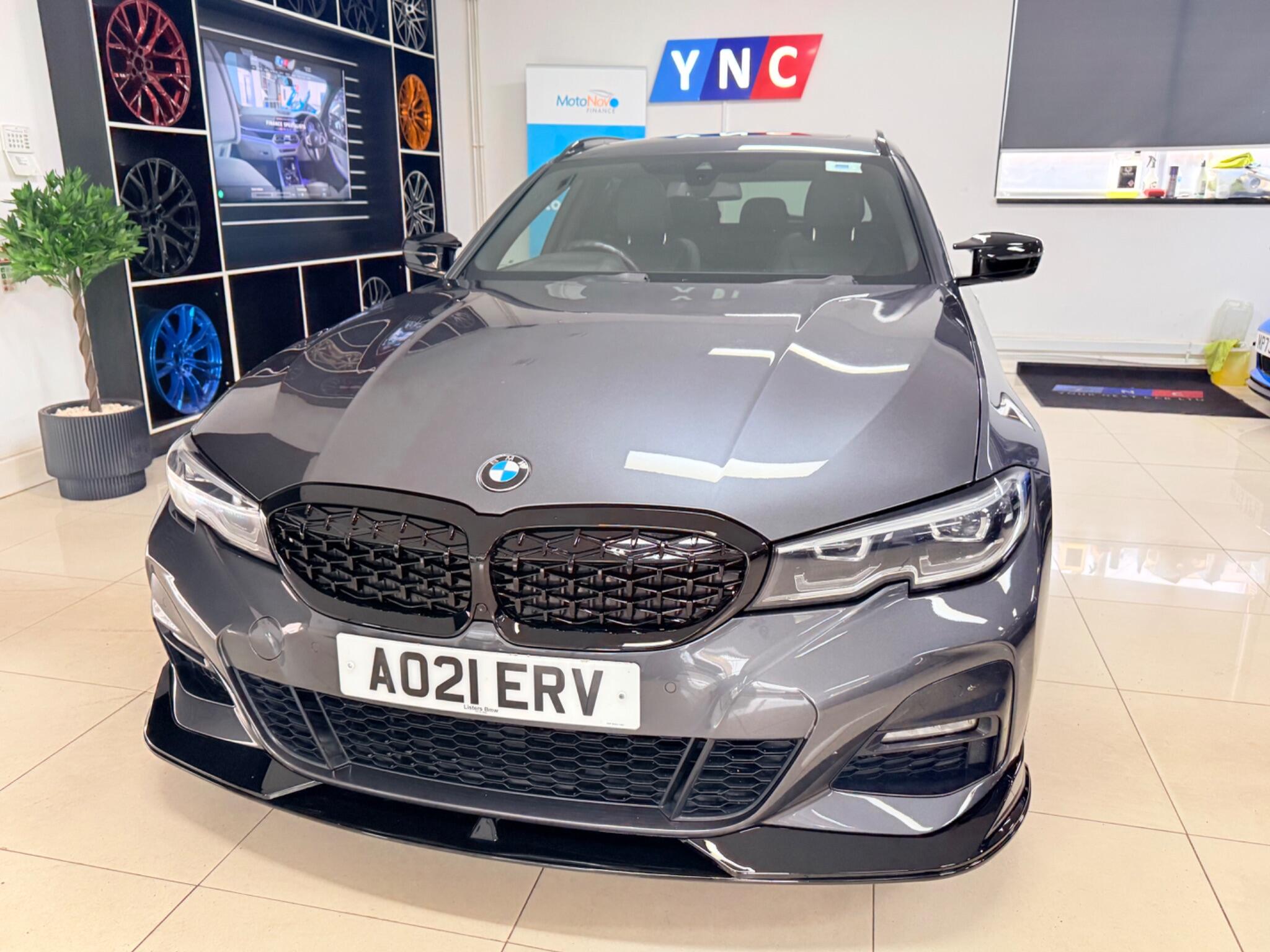 BMW 3 Series view 29