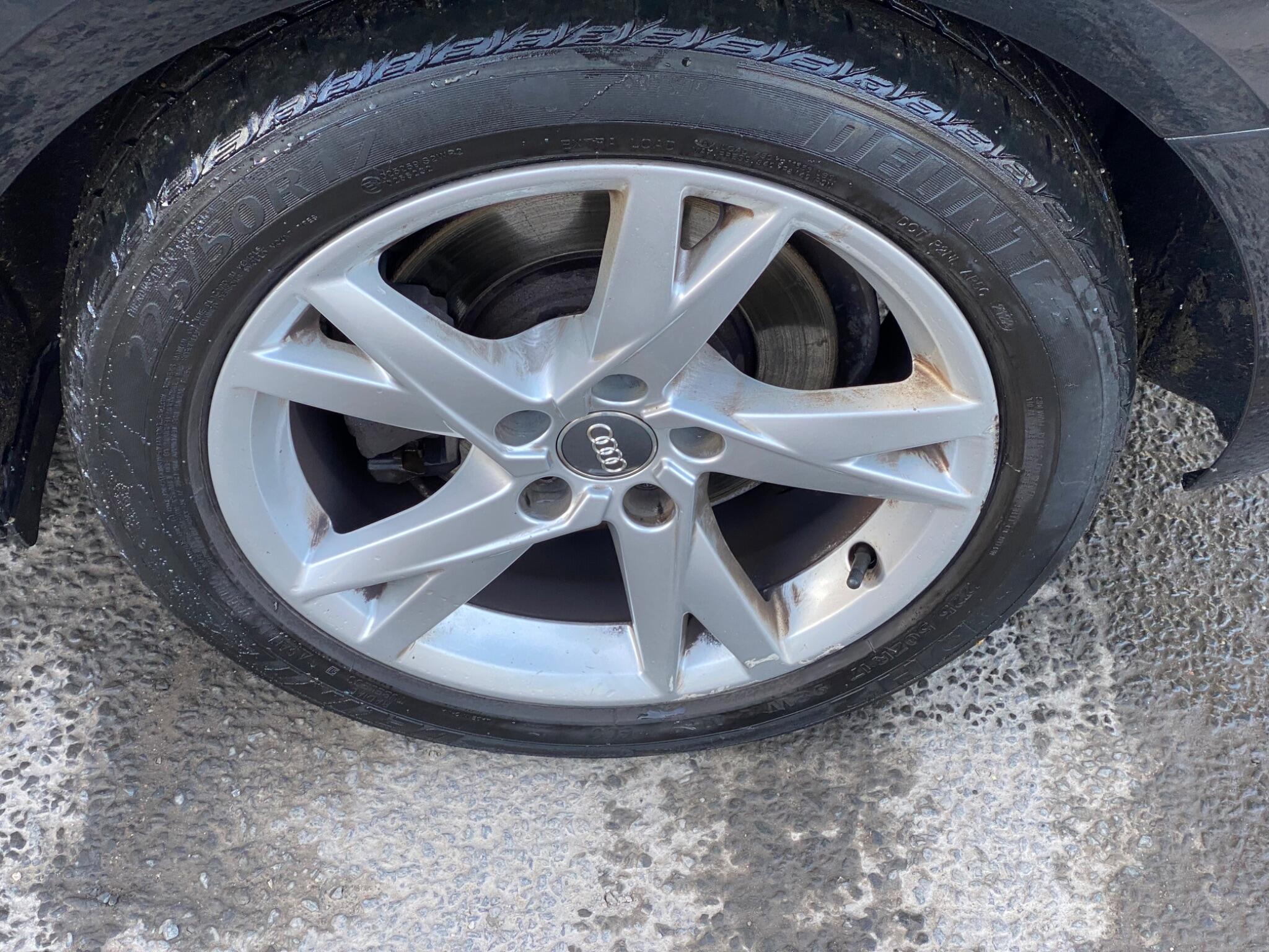 Audi A4 view 37