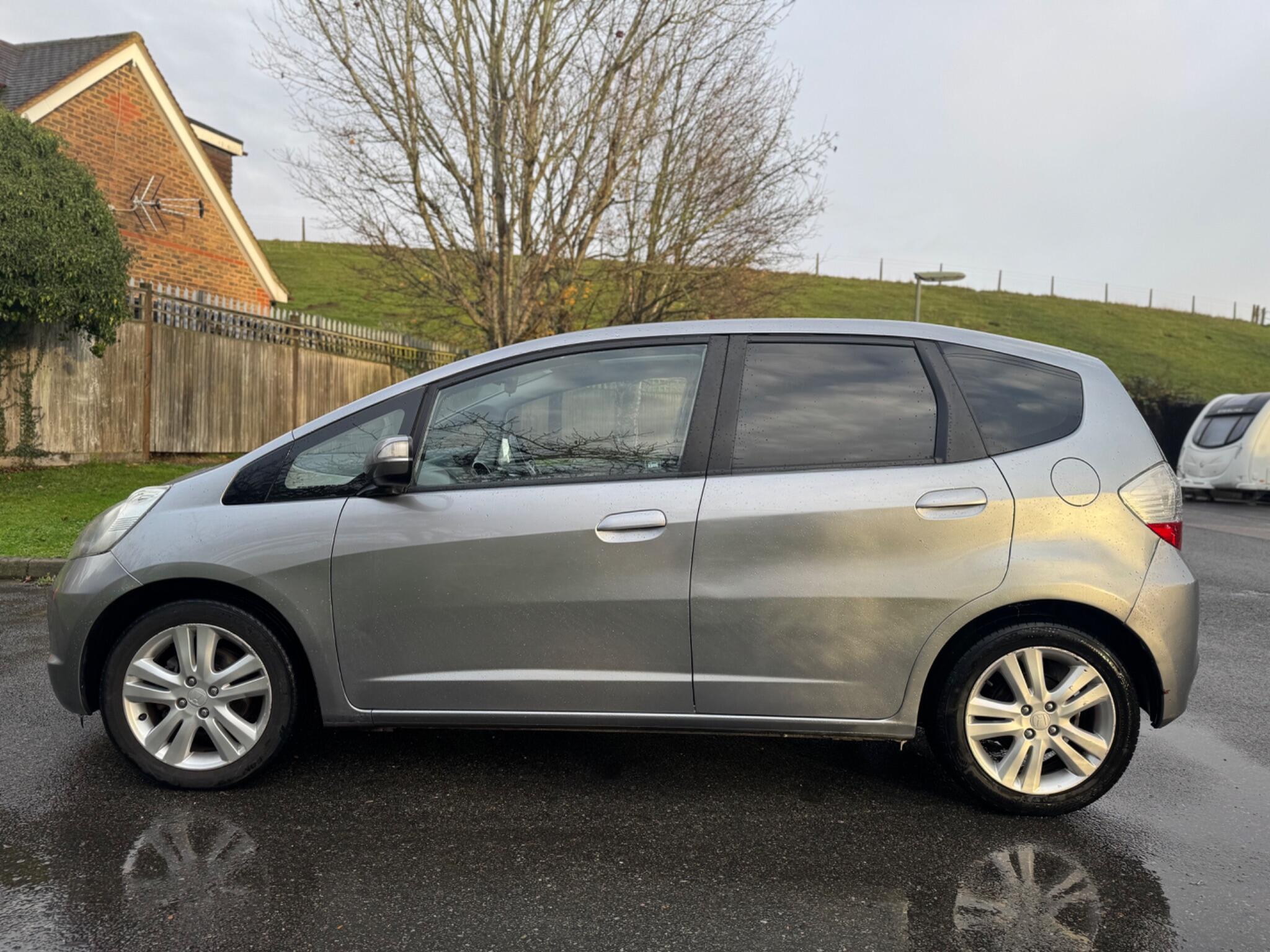 2010 Honda Jazz image 19