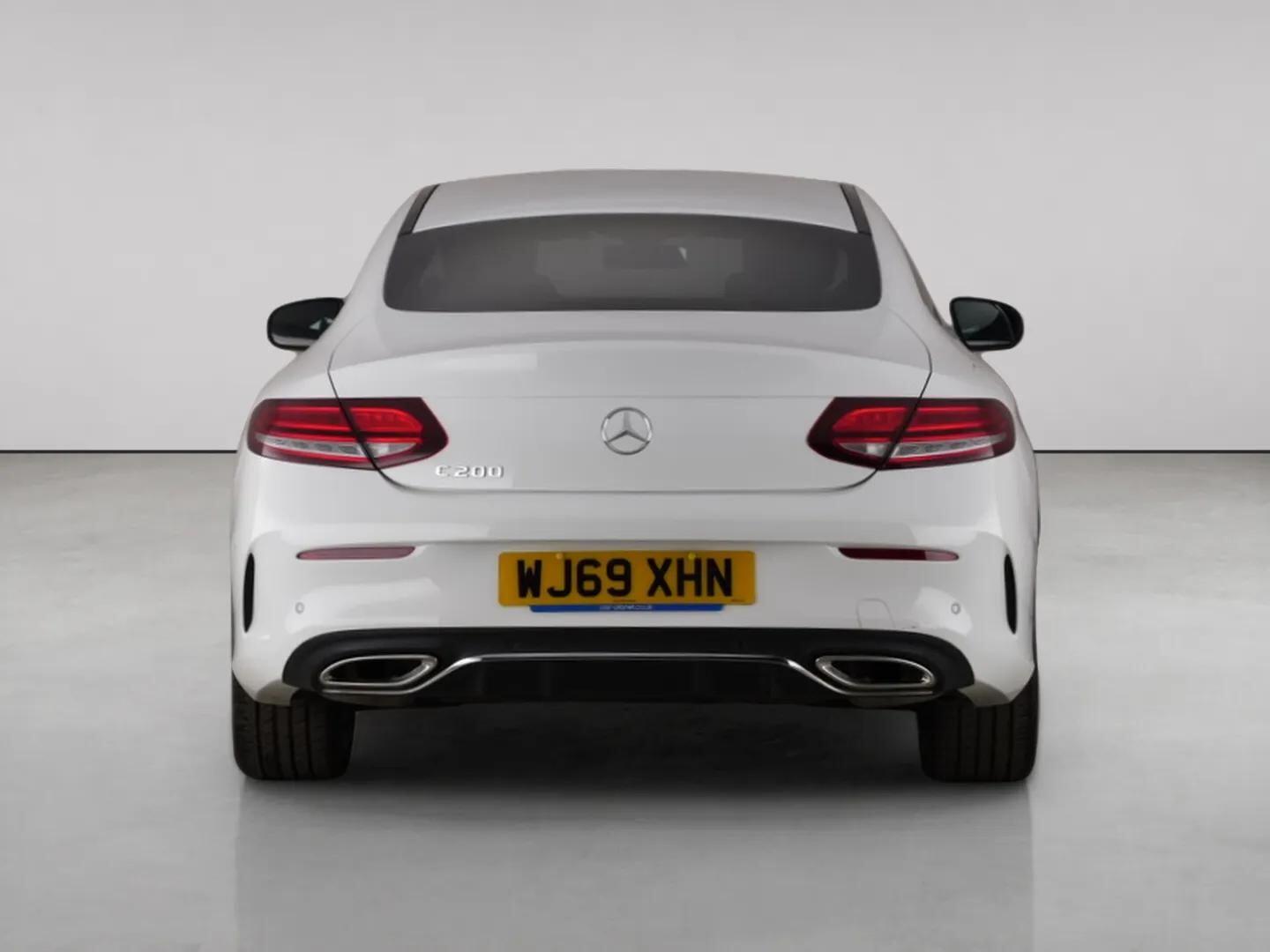 Mercedes-Benz C-Class view 7