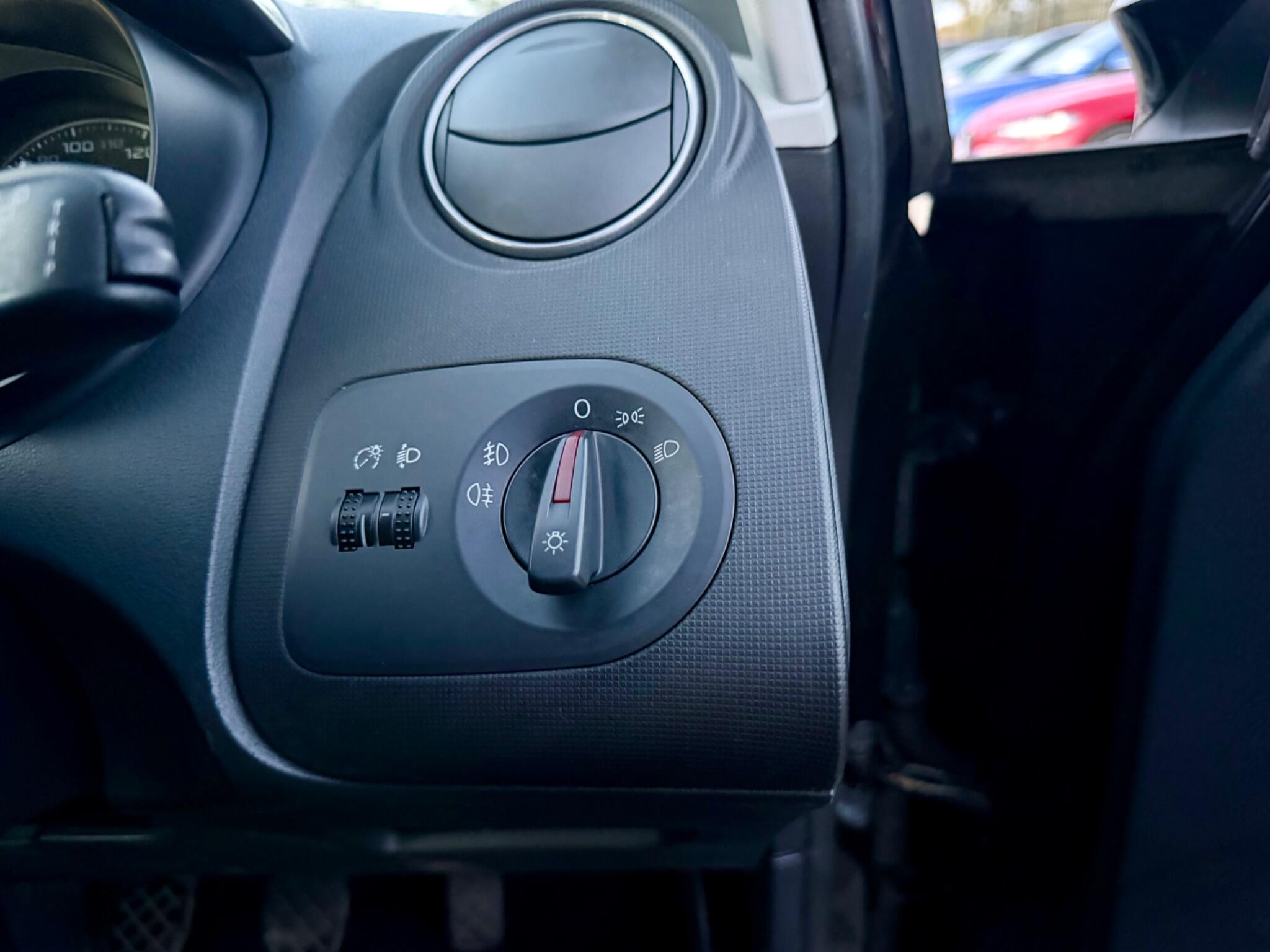 SEAT Ibiza view 34