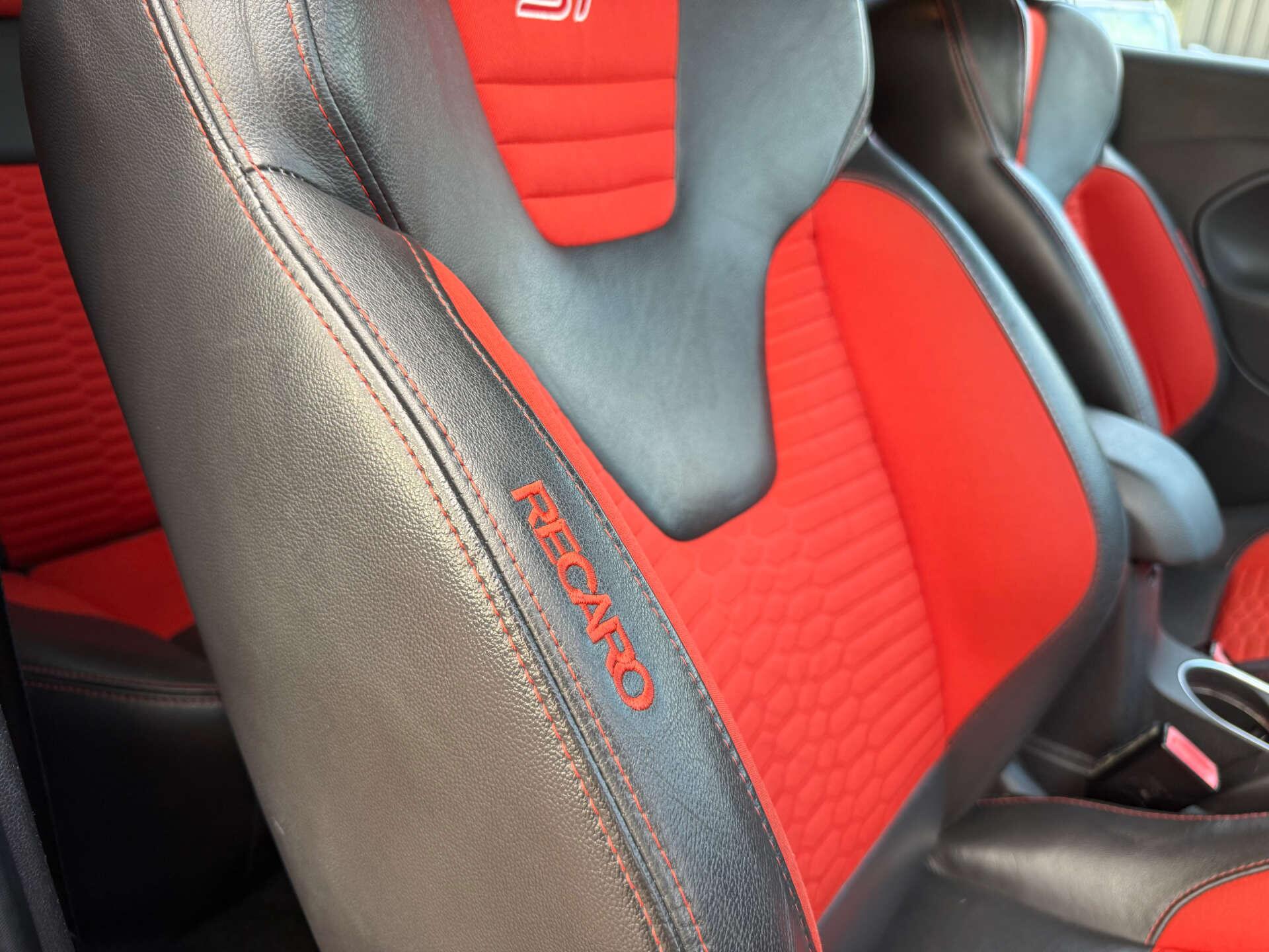 Ford Fiesta view 40