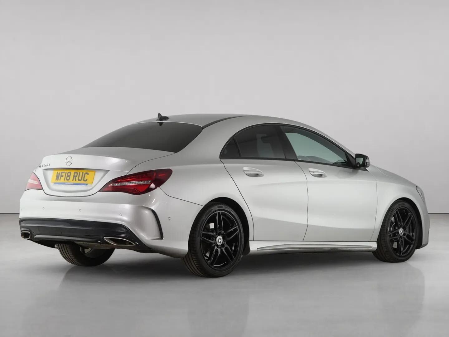 Mercedes-Benz CLA view 8