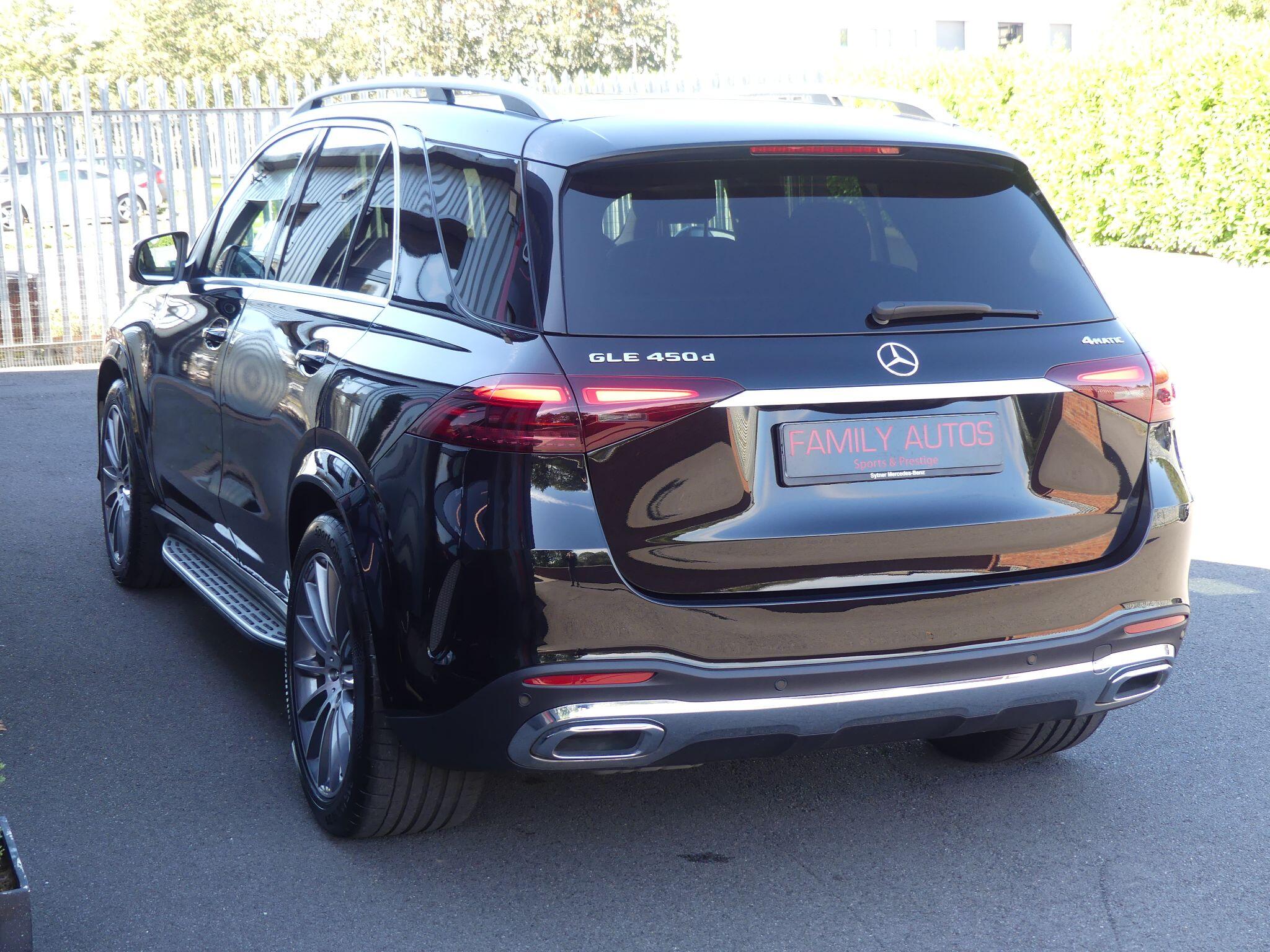 Mercedes-Benz Gle view 10