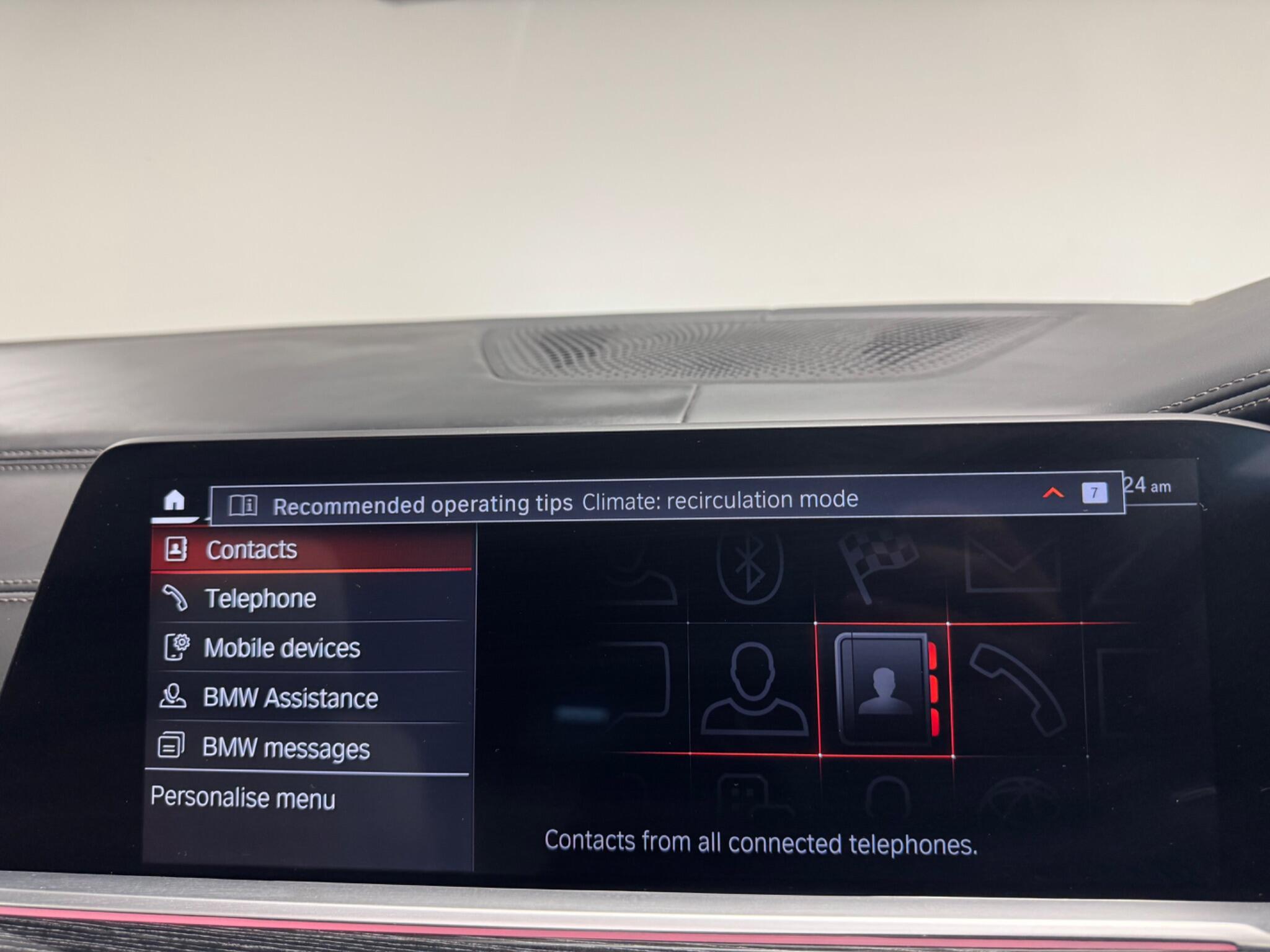 BMW X7 view 27