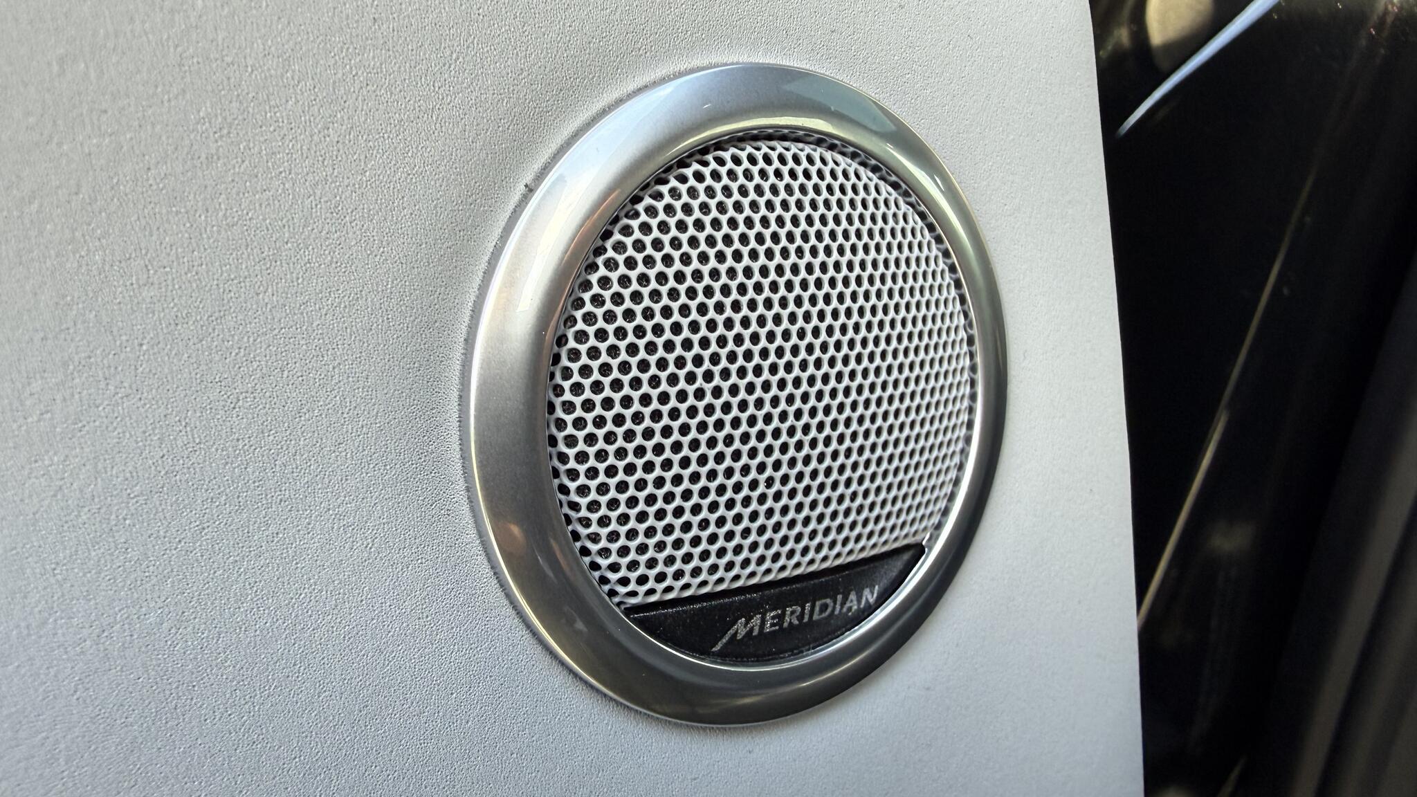 Land Rover Range Rover Evoque view 61