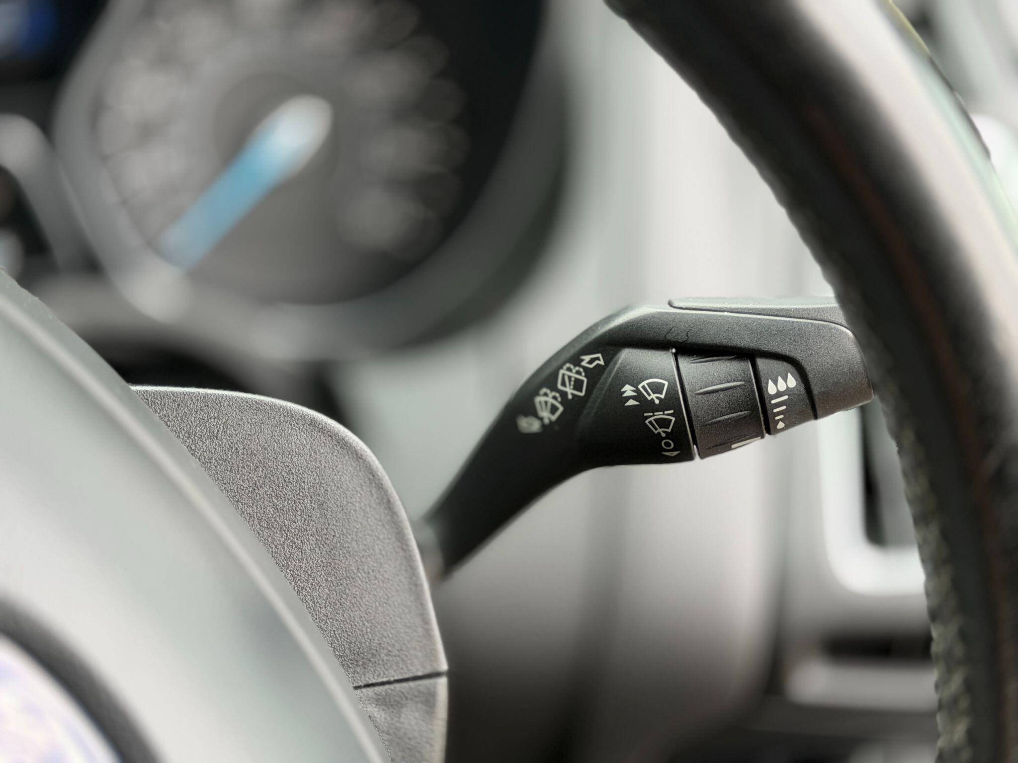 Ford Focus view 34