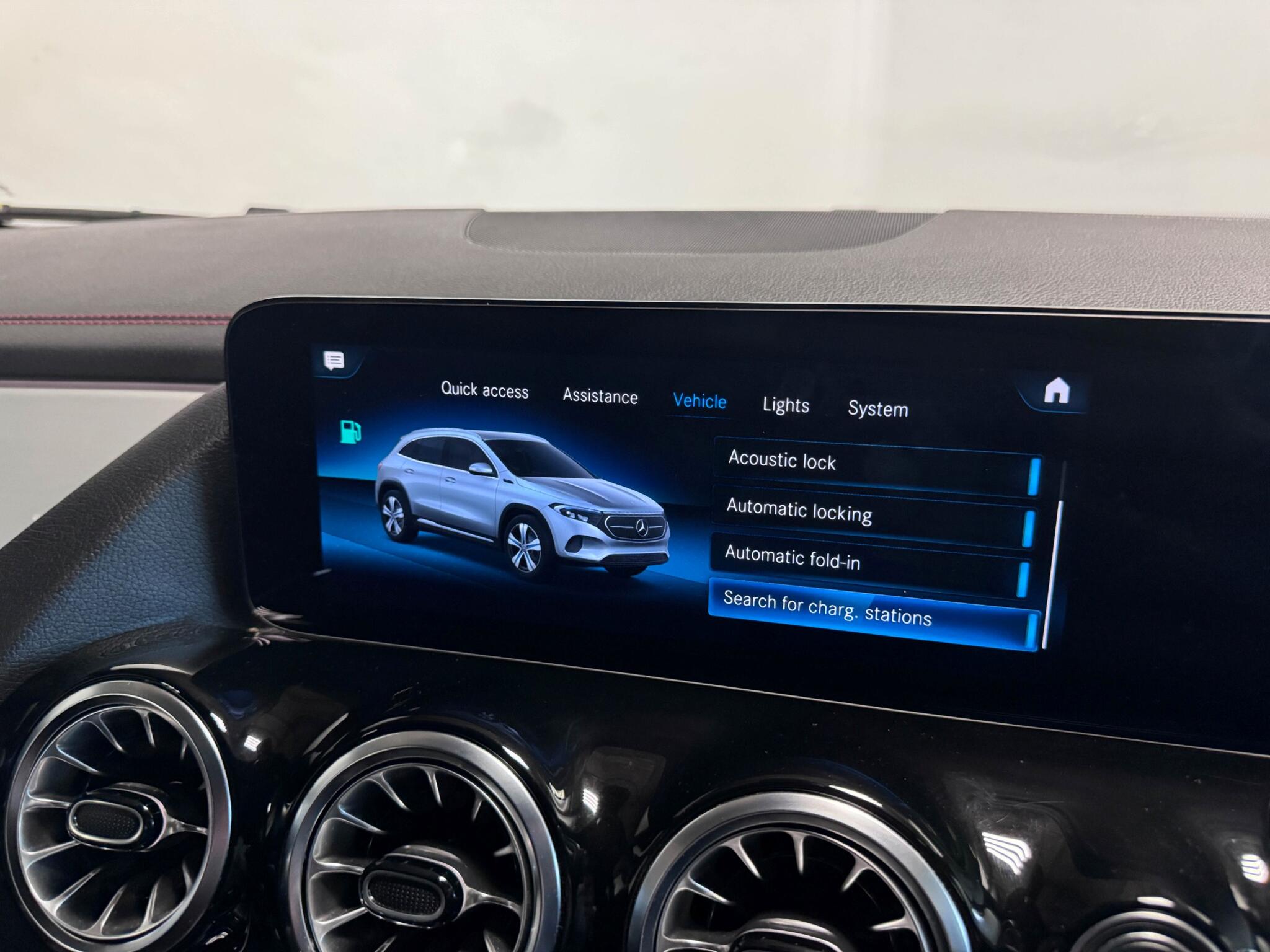 Mercedes-Benz Eqa view 47