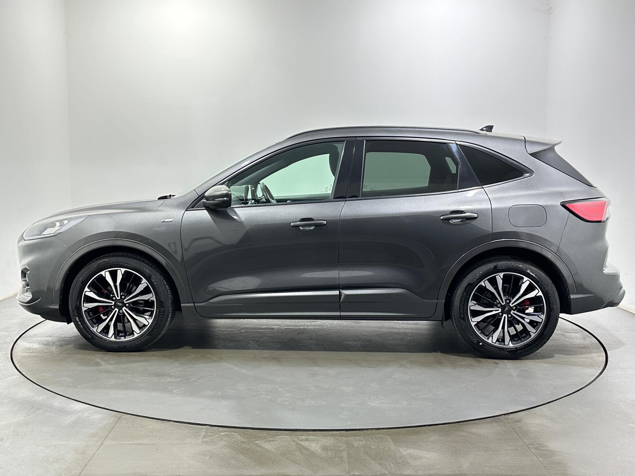 Ford Kuga view 5